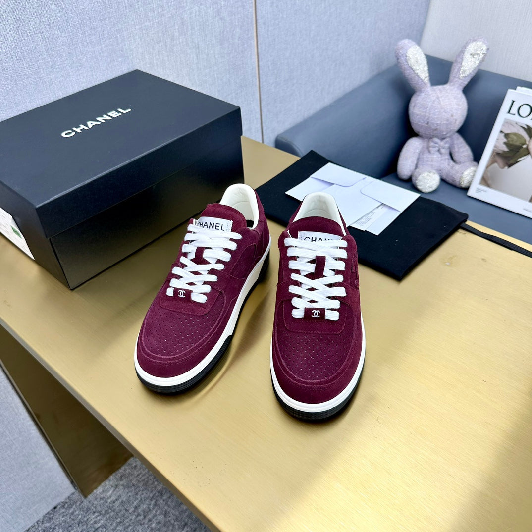 CC 24C Cruise Sneakers Burgundy Suede 980930