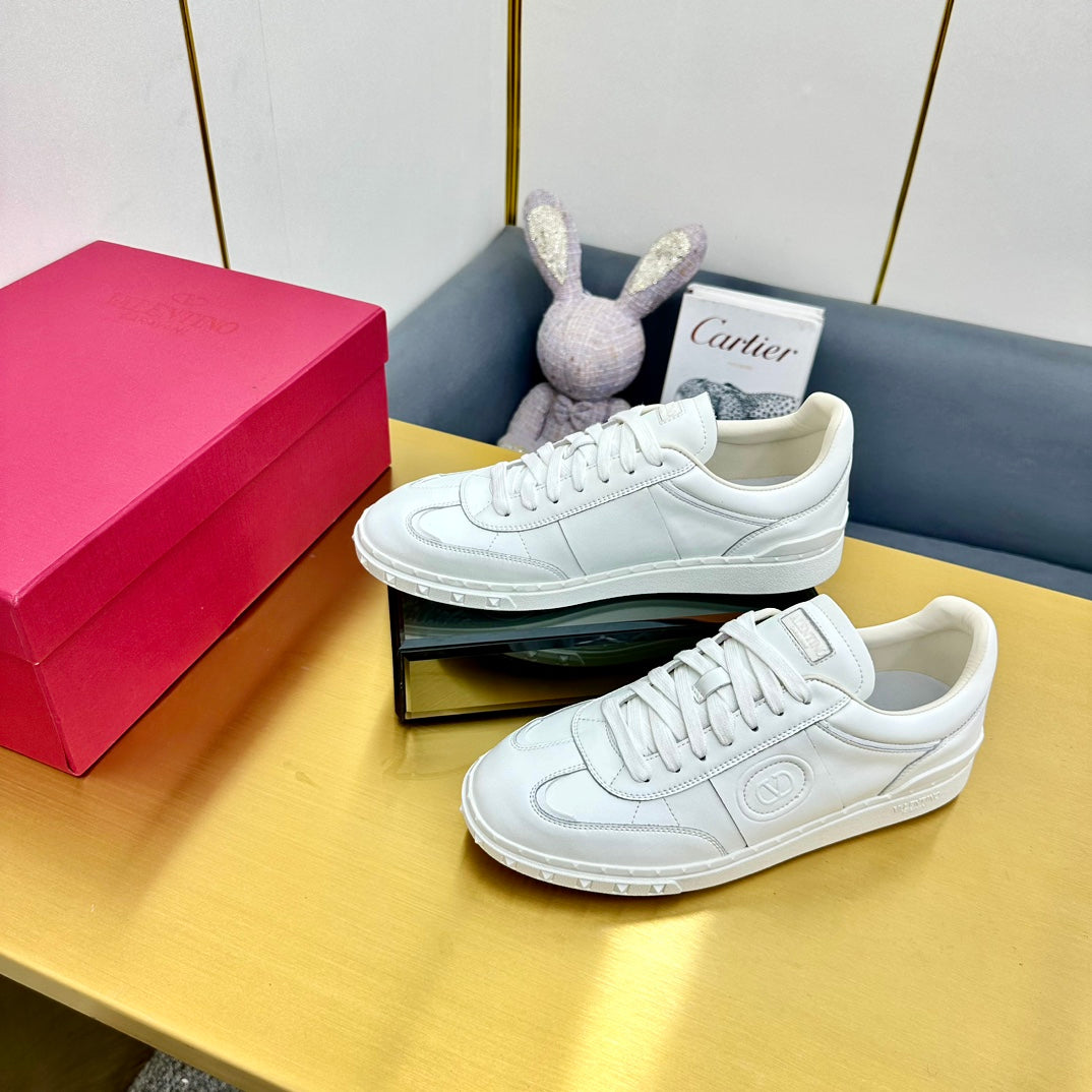 VT 26s Upvillage Sneakers White Leather 927019
