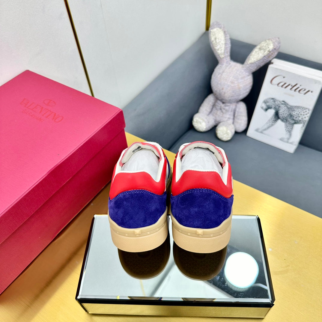 VT 26s Upvillage Sneakers Blue Red White Suede Leather 927022