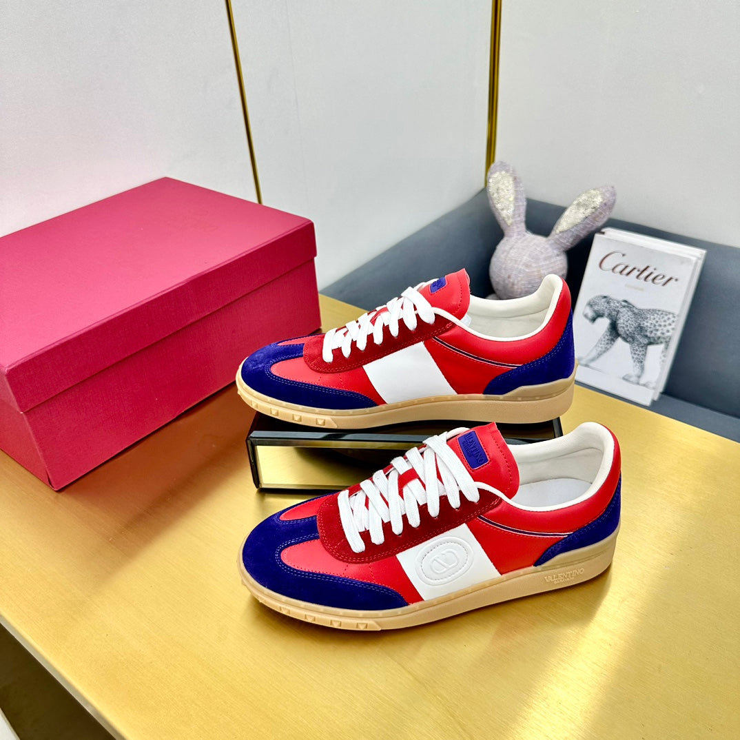 VT 26s Upvillage Sneakers Blue Red White Suede Leather 927022