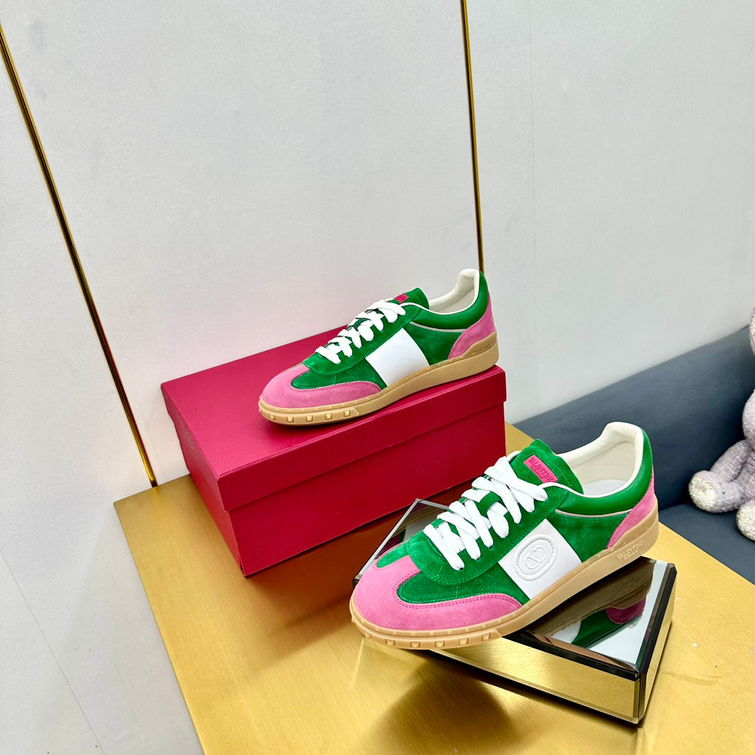 VT 26s Upvillage Sneakers White Green Pink Suede Leather 927026