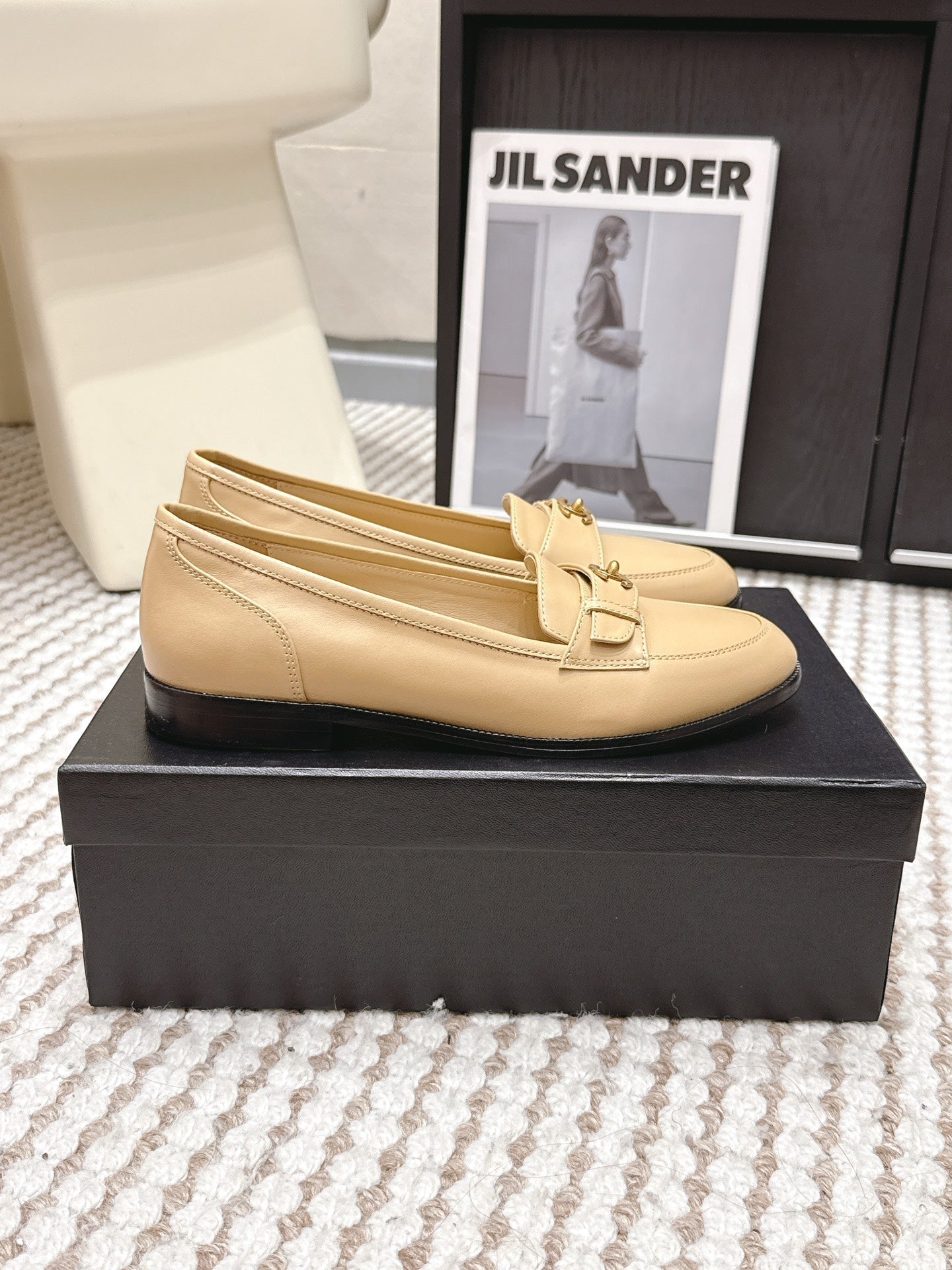 CC Double C Loafers Beige Leather 721523