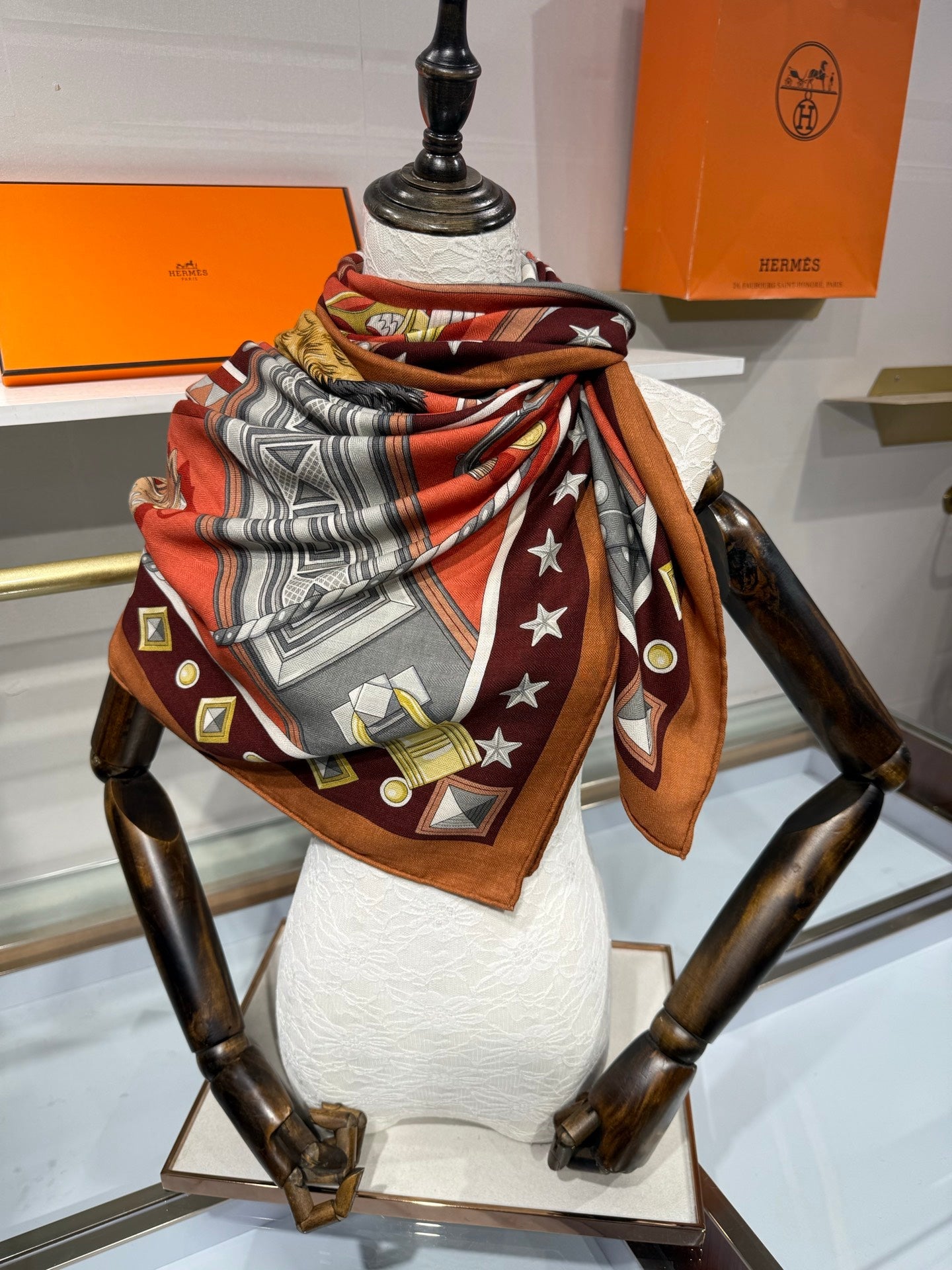 HM 26s 140x140cm Colliers et Laisses pour Chiens  Scarf Cashmere Silk 214206
