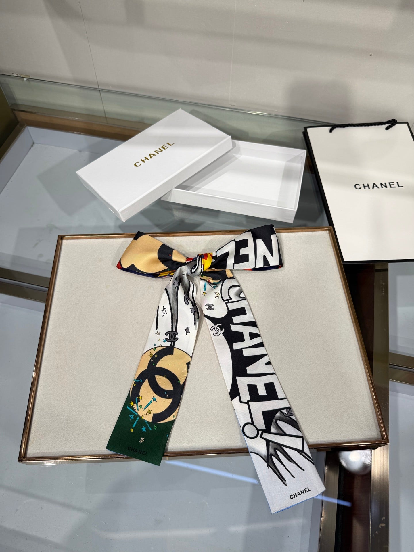 CC 26s Pop Art Comic Book Scarf 6*120cm Silk 215592