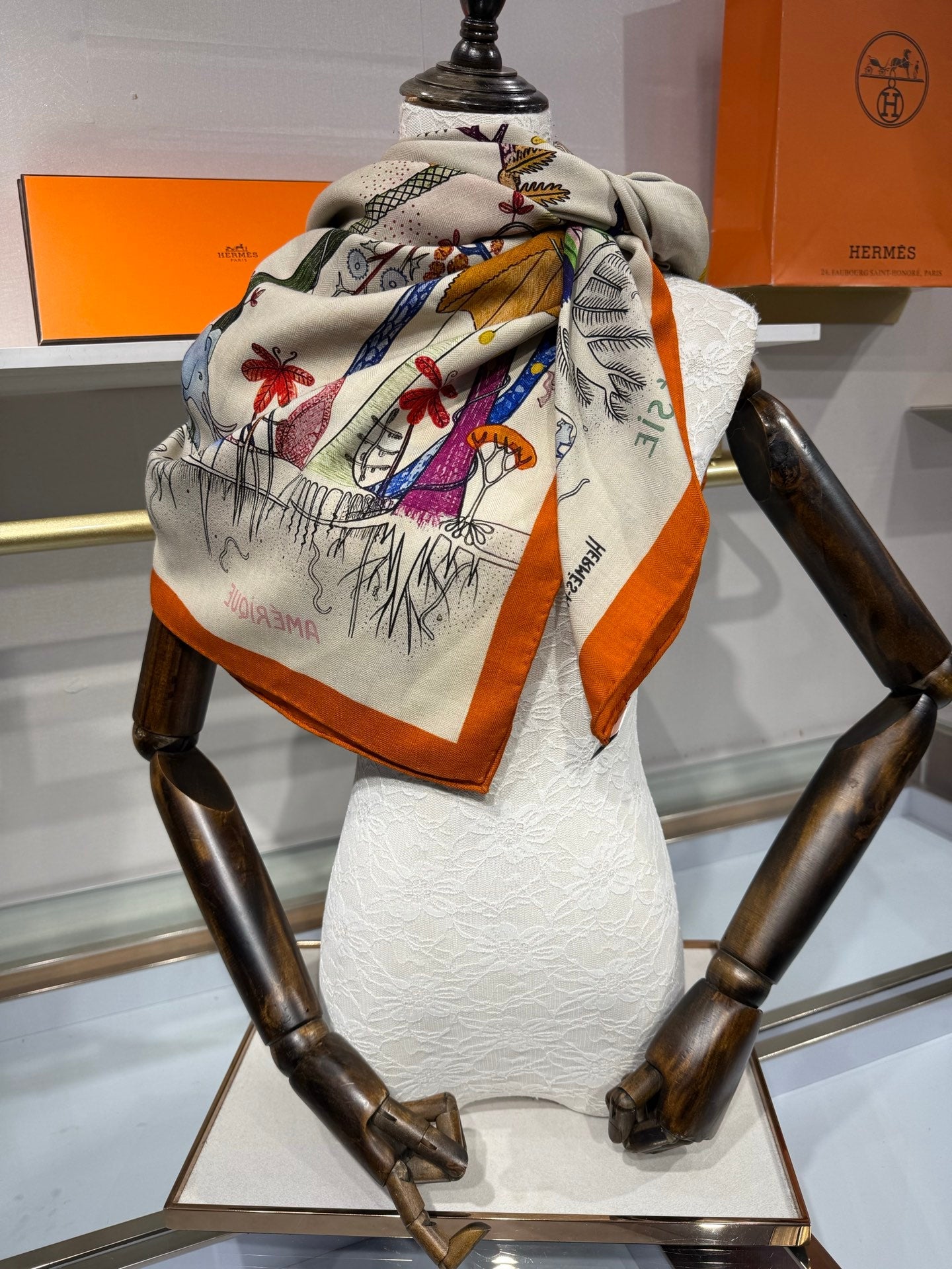HM 26s Scarf 140 In Cashmere And Silk 216603