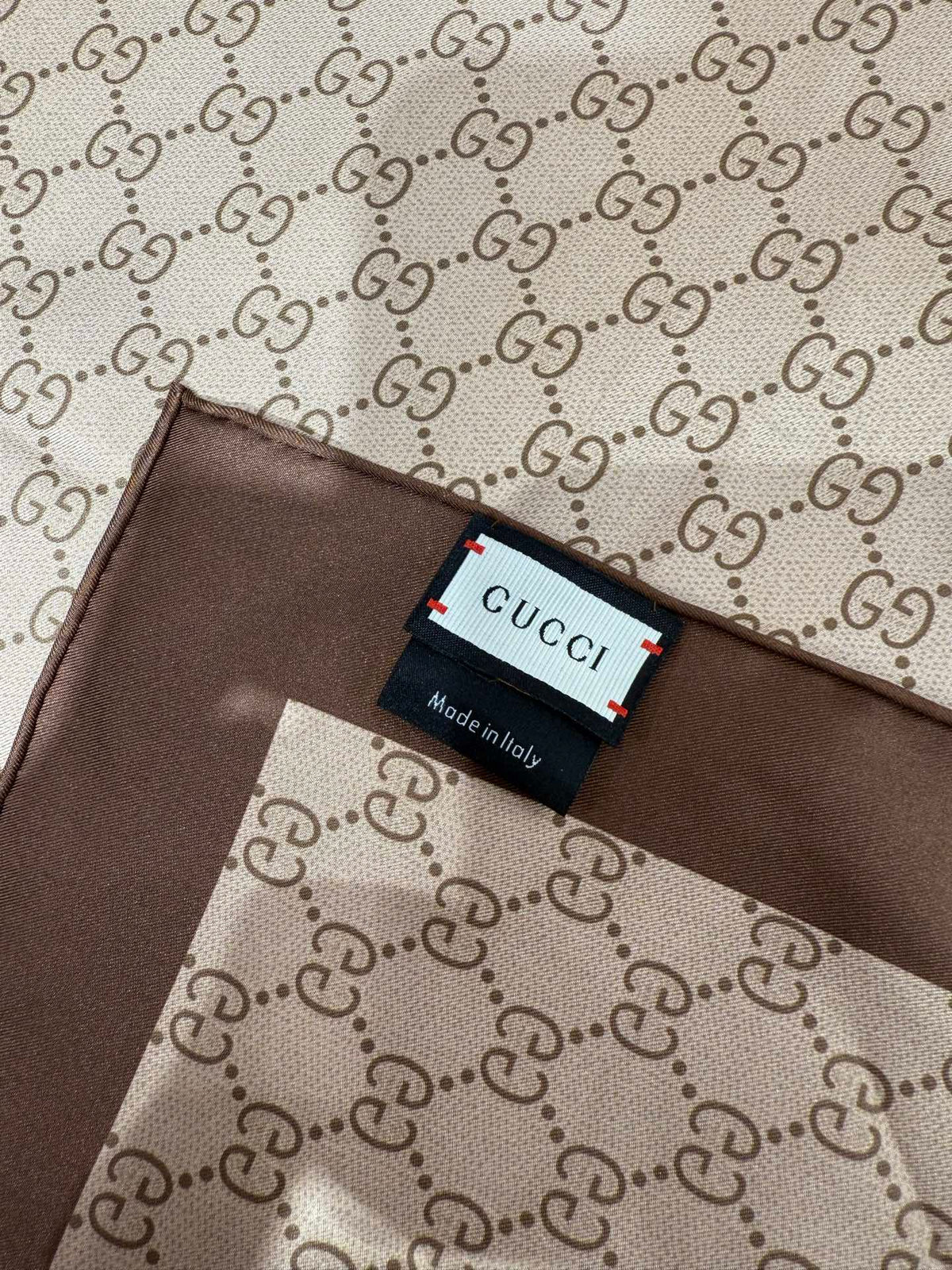Gucci 26s GG Supreme Print Scarf 88cm Brown Beige Silk 219606