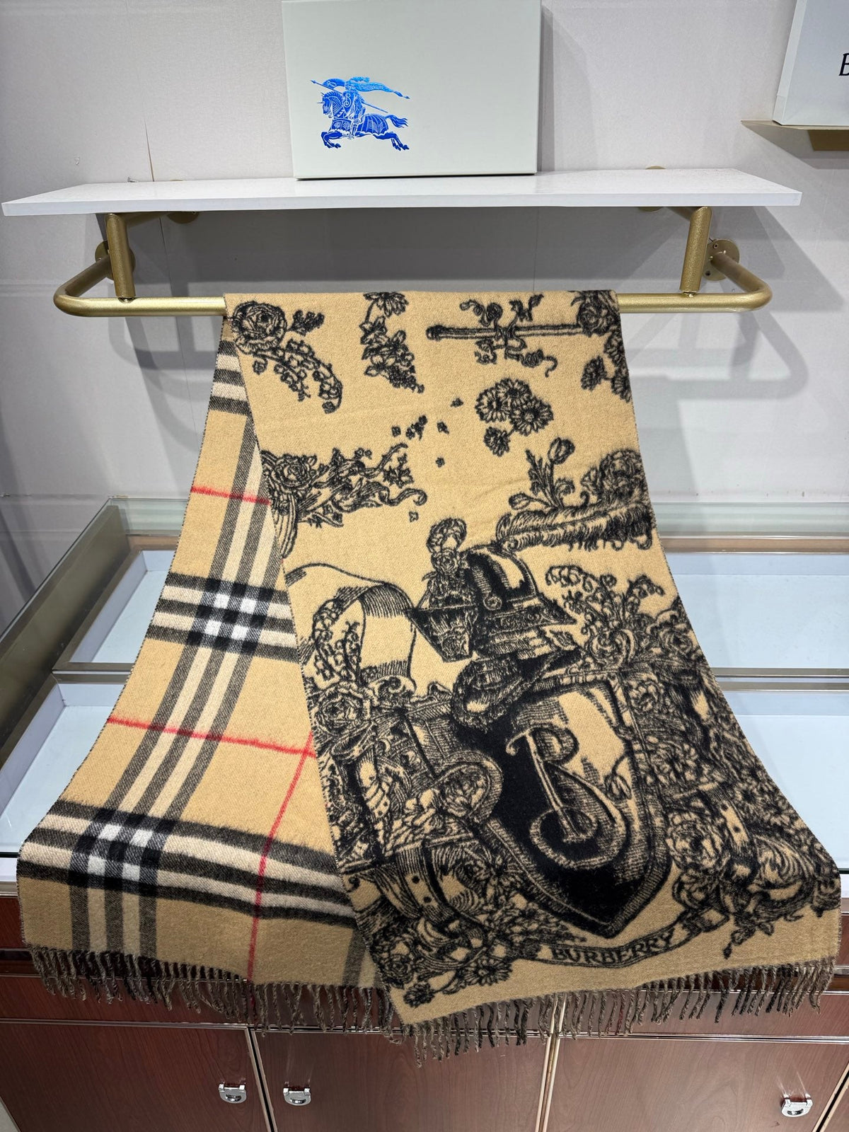 Burberry 26s Knight B Shield Jacquard Scarf 210cm Beige Black Cashmere 219691