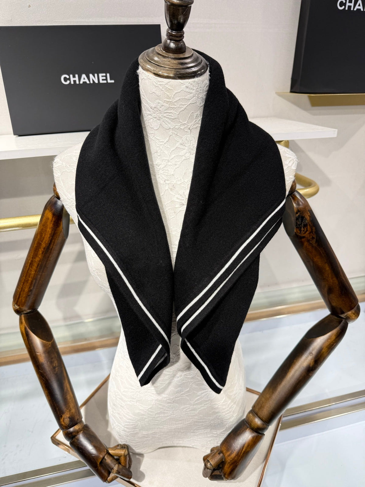 Chanel 26s CC Logo Contrast Border Scarf 74cm Black Cashmere 219699
