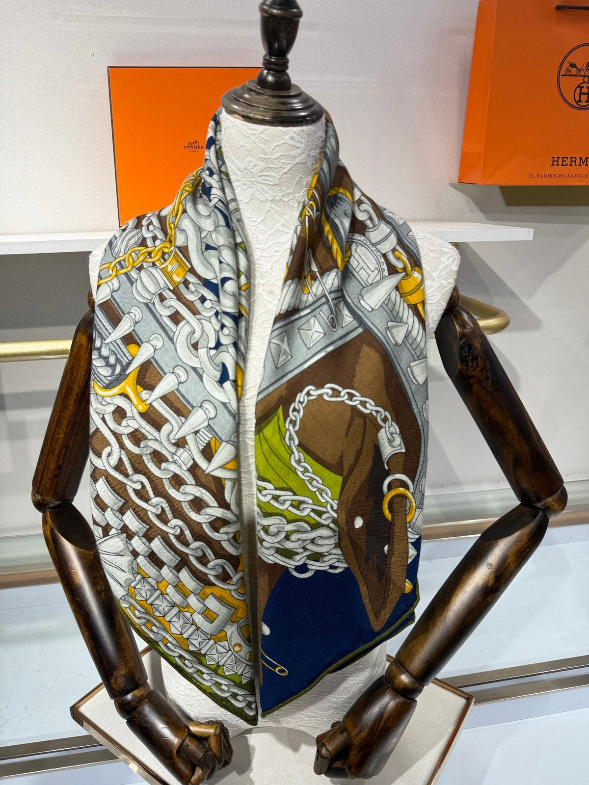 HM Scarf 90x90 Colorful Twill Silk 219973