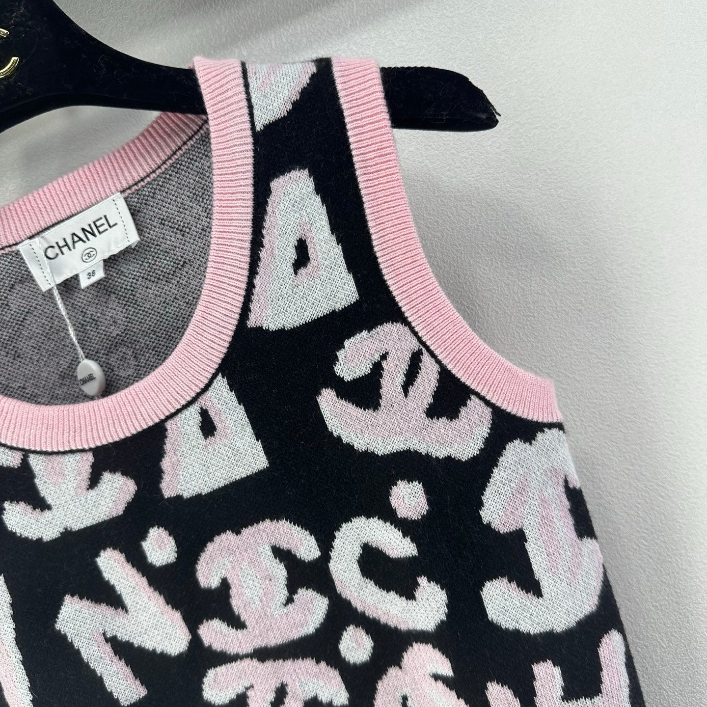 CC Vest Black Pink Wool Nylon 345983