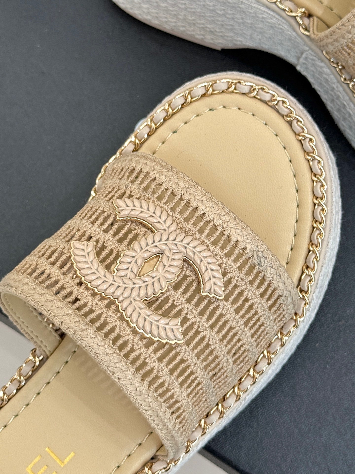 CC Mesh Hollow Chain Double C Thick-Soled Slippers 70mm Beige 265649