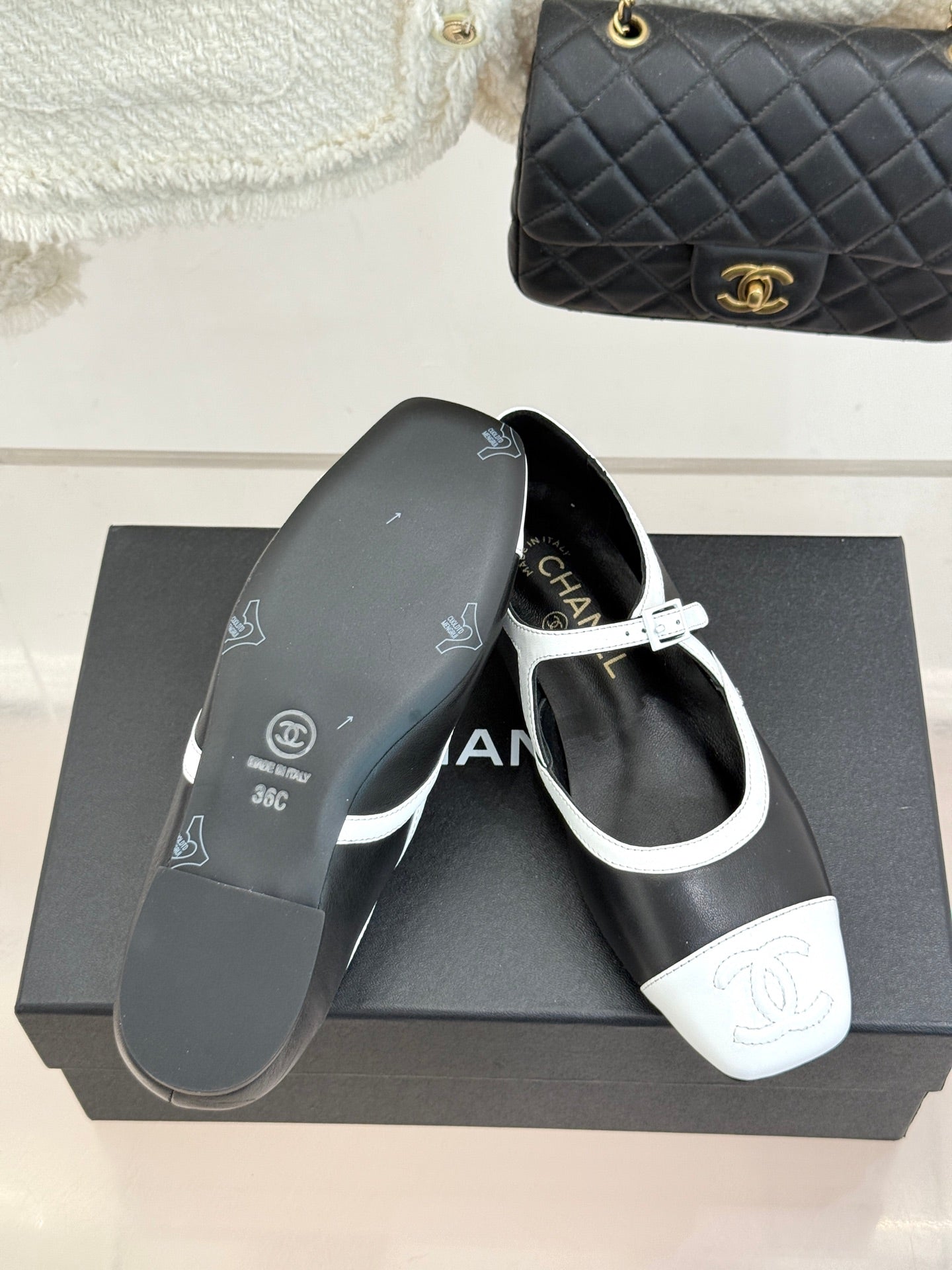 CC 26s Square-Toe Mary Jane Shoes Black White Leather 920421
