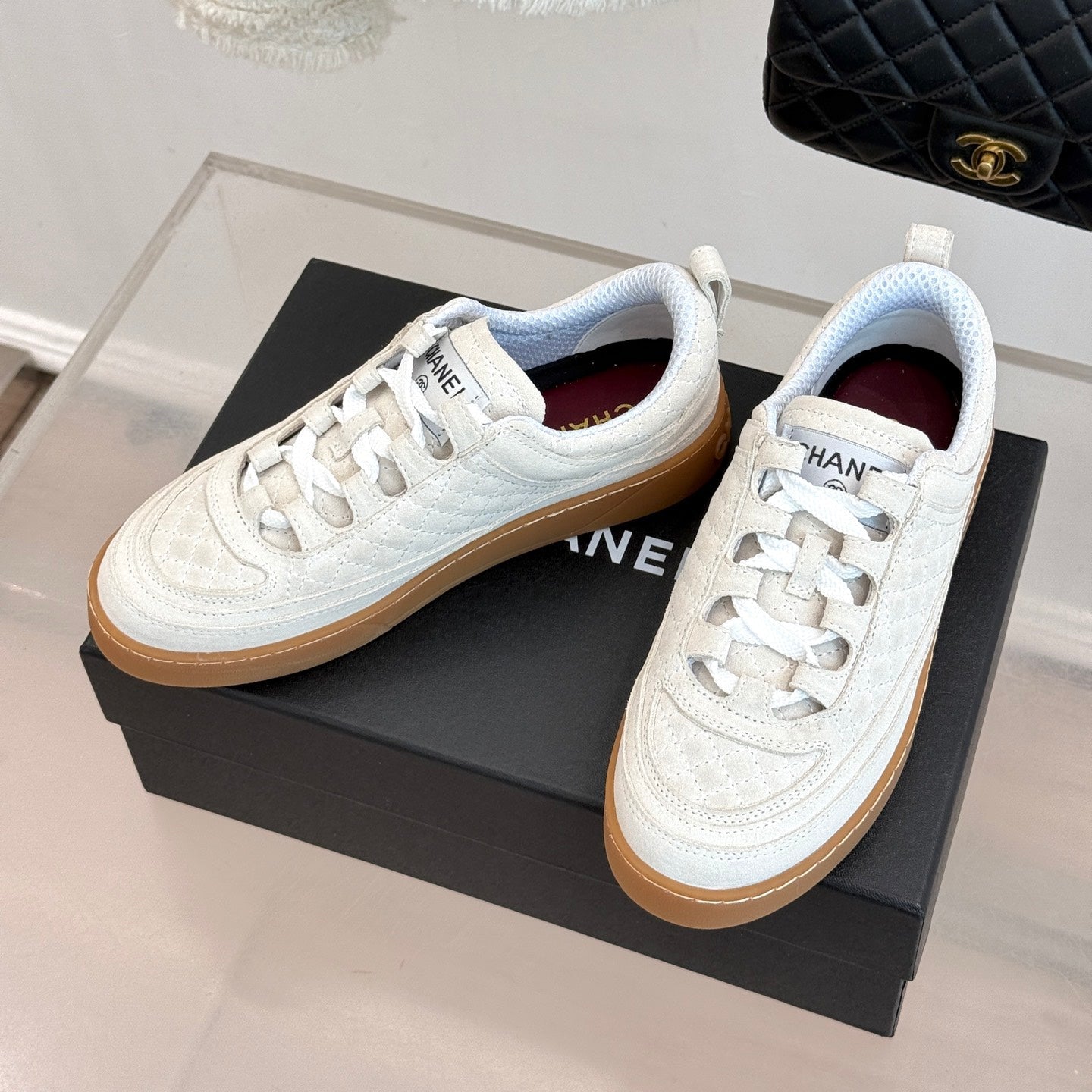 CC Casual Sports Shoes White Diamond Pattern Suede 920475