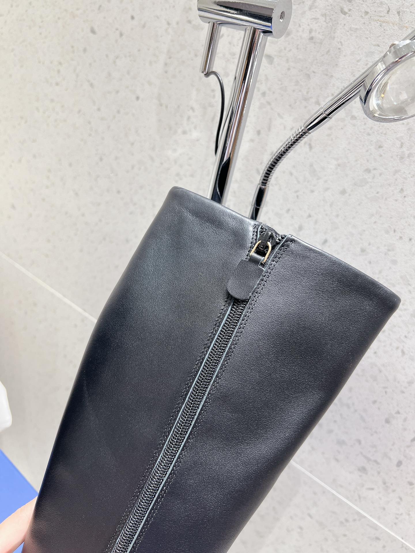 SW  5050 Ultralift Boot Black Lambskin 554351