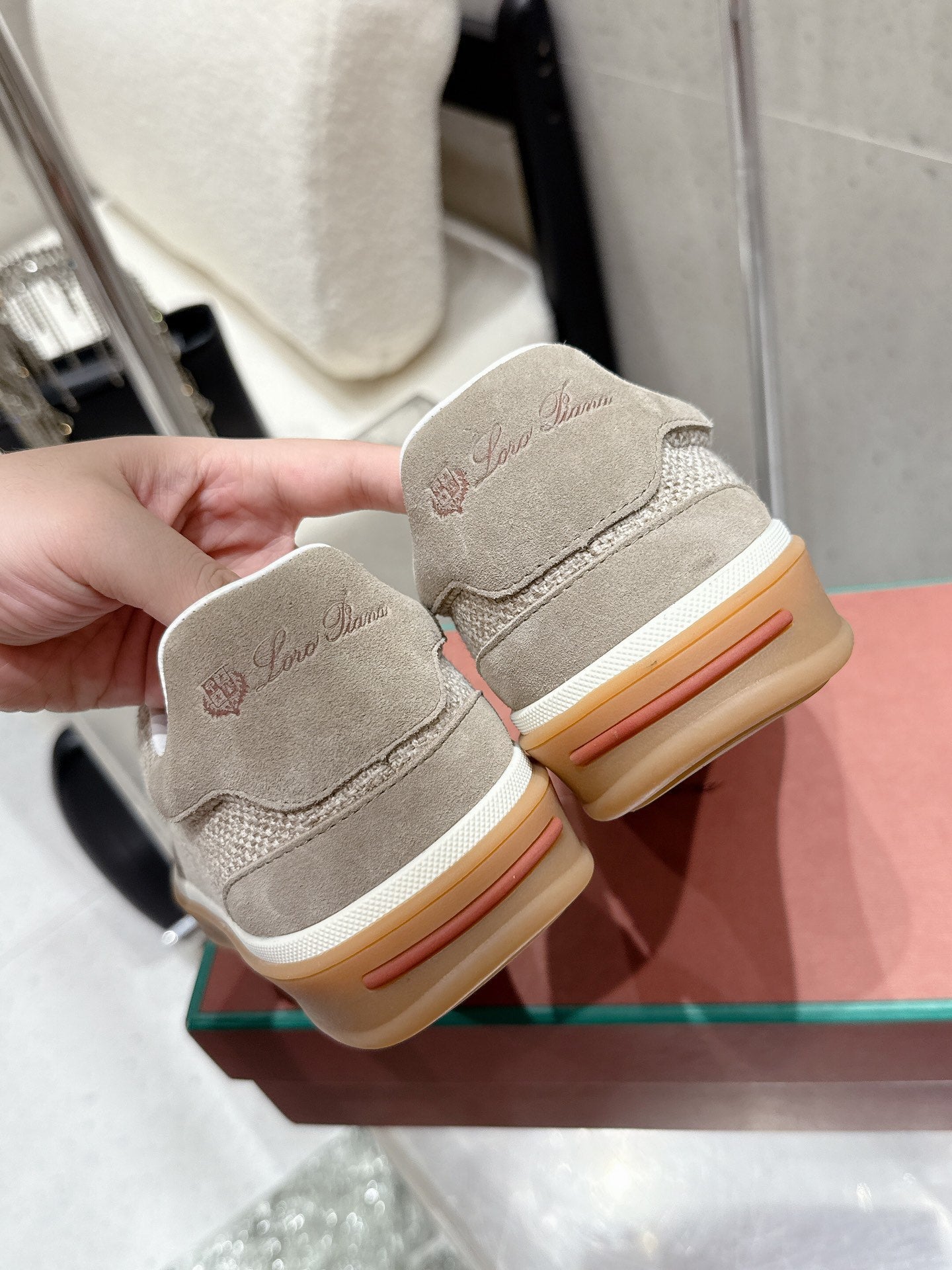 LP Tennis Walk Sneaker Light Grey Suede Cotton 513543