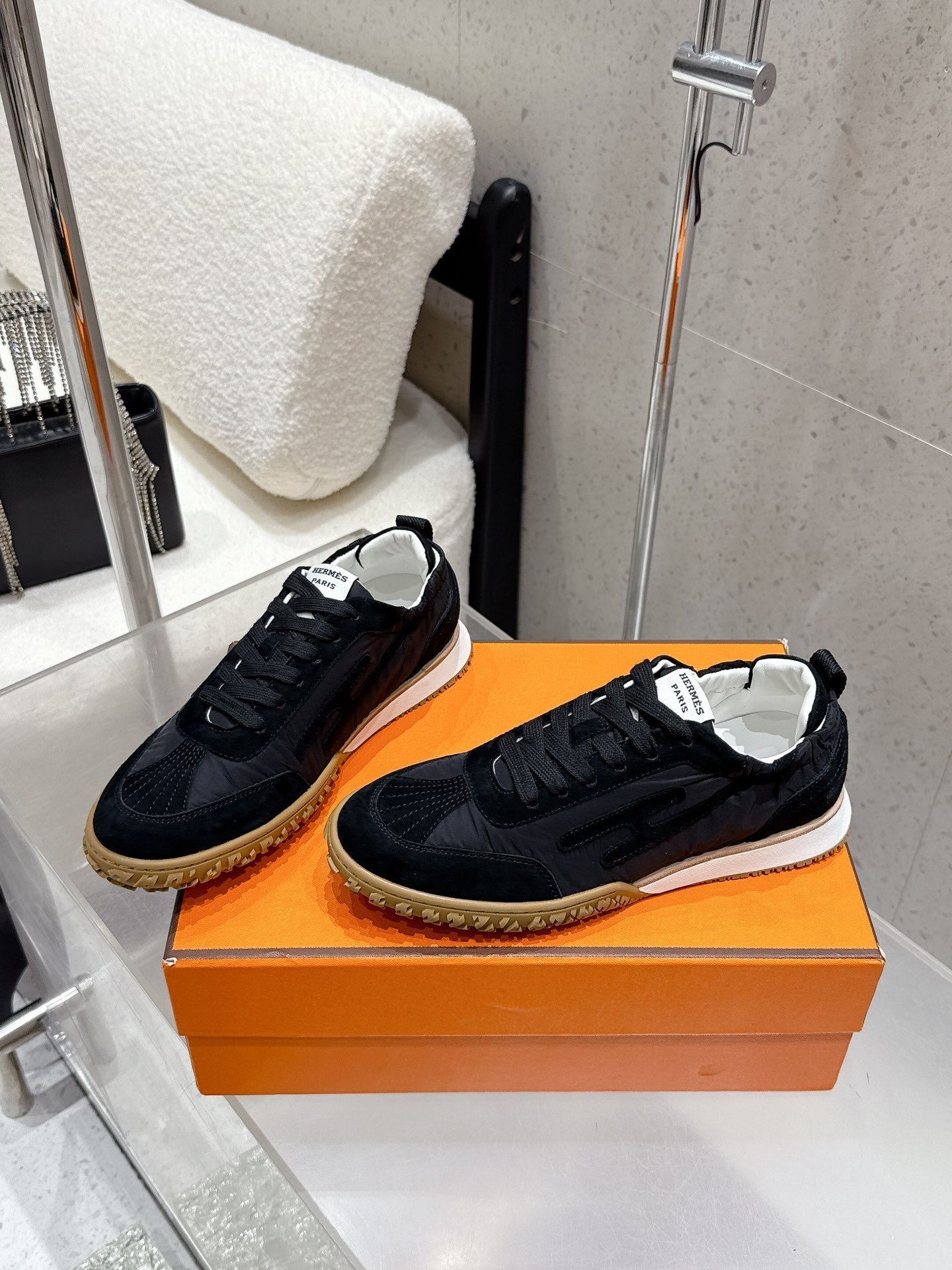 HM Jet Sneaker Black Suede 554152