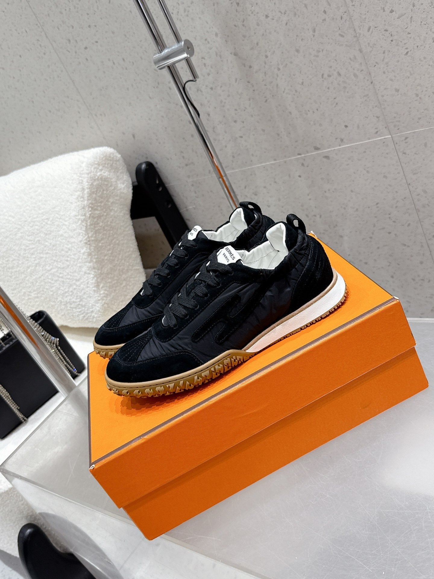 HM Jet Sneaker Black Suede 554152