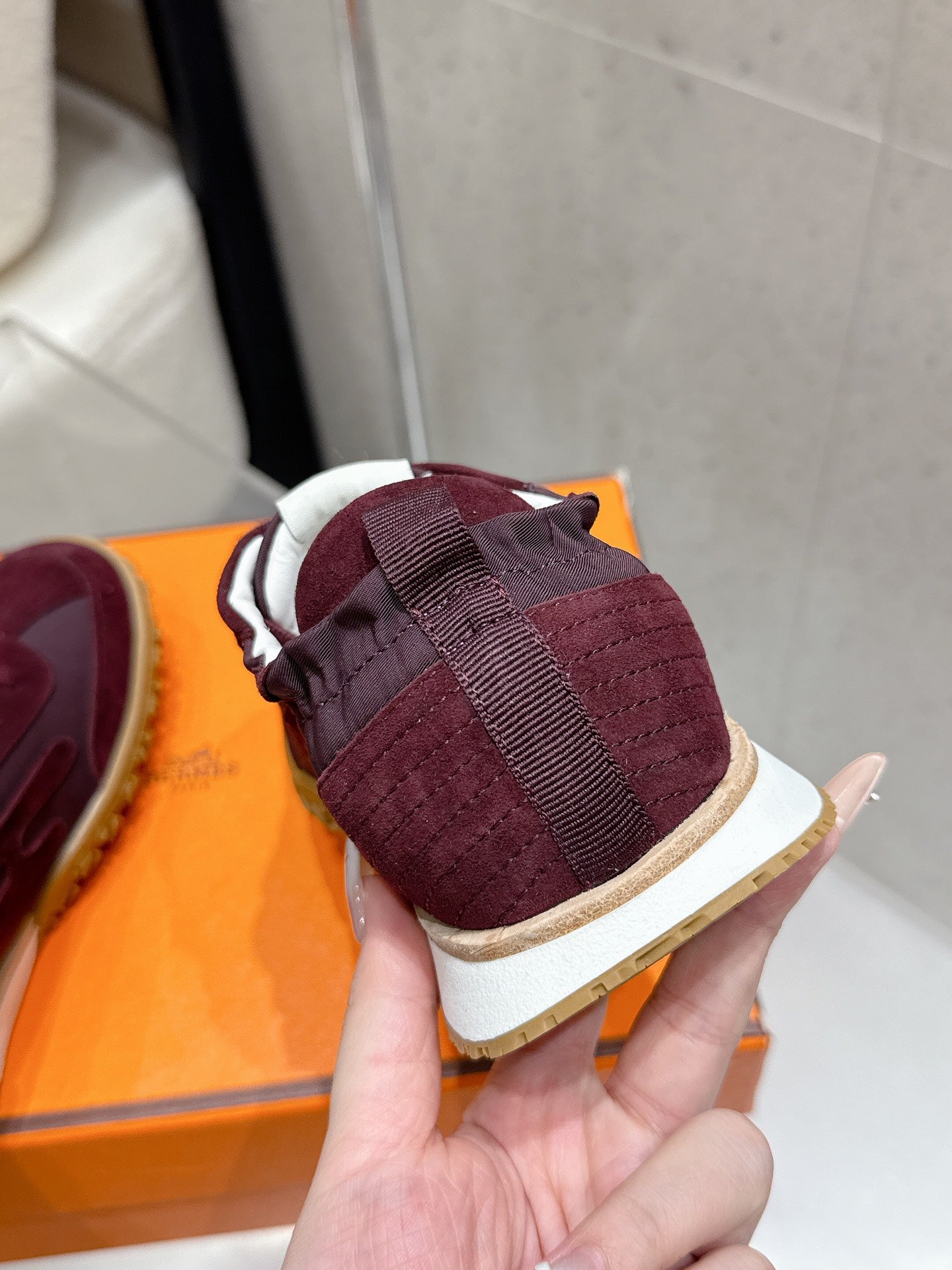 HM Jet Sneaker Burgundy Suede 554155