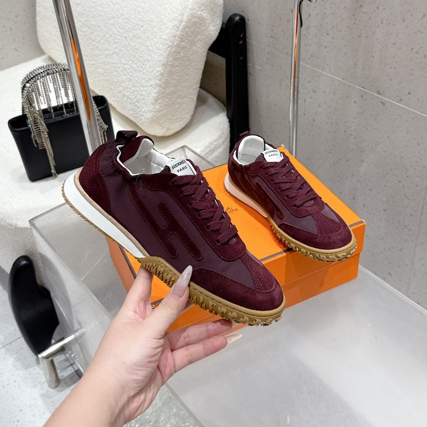 HM Jet Sneaker Burgundy Suede 554155