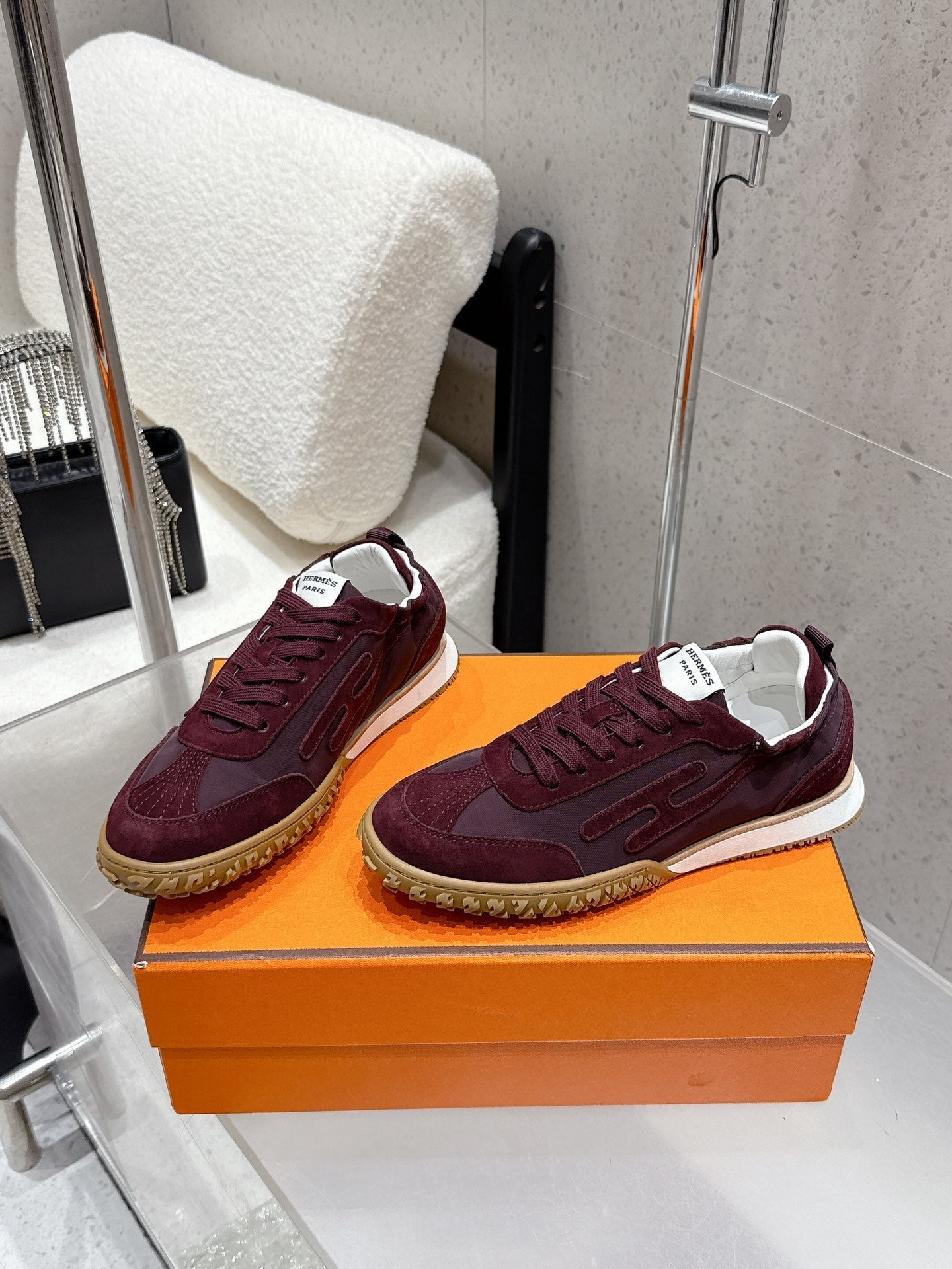 HM Jet Sneaker Burgundy Suede 554155