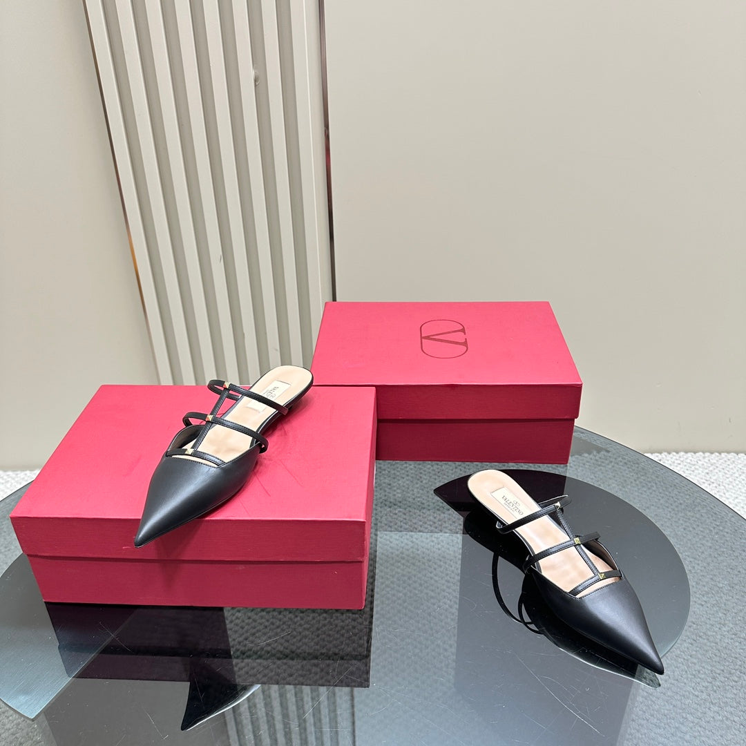 Valentino Rockstud Wispy Black Calfskin Mule 20mm