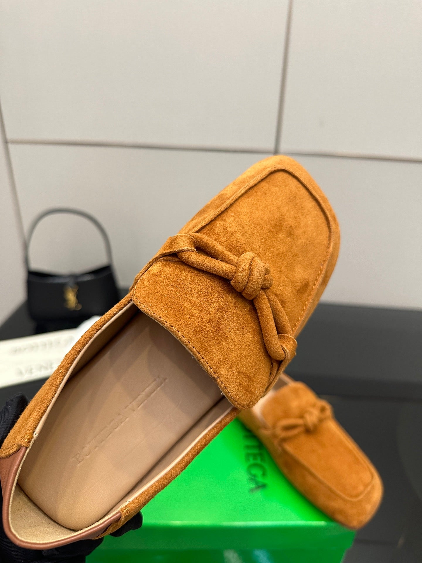 BV Daddy Loafer Light Brown Suede 427635