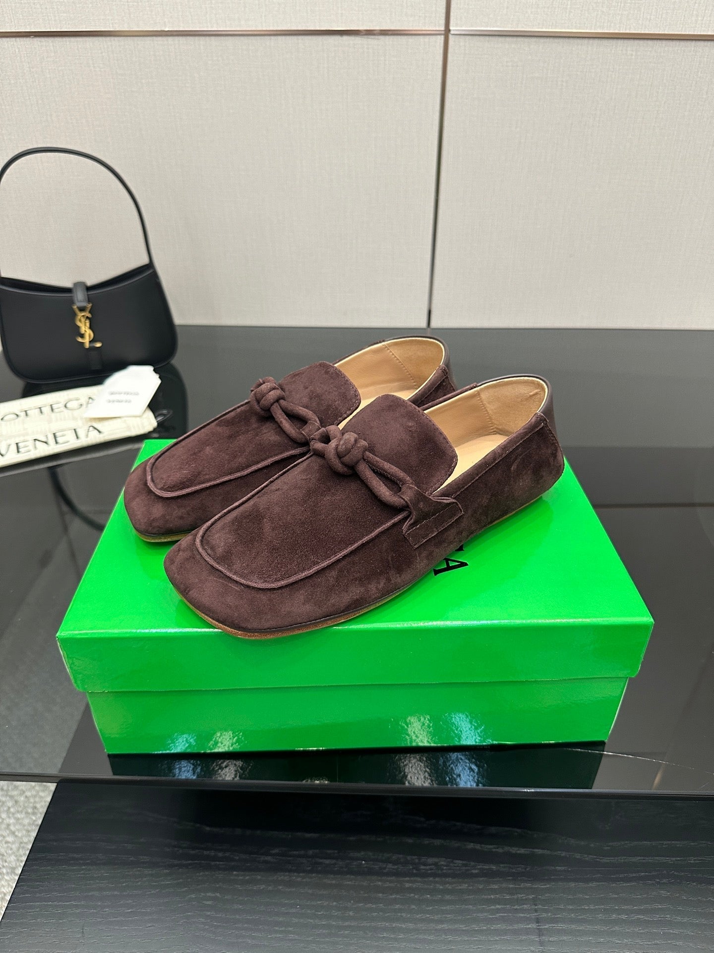 BV Daddy Loafer Brown Suede 427637