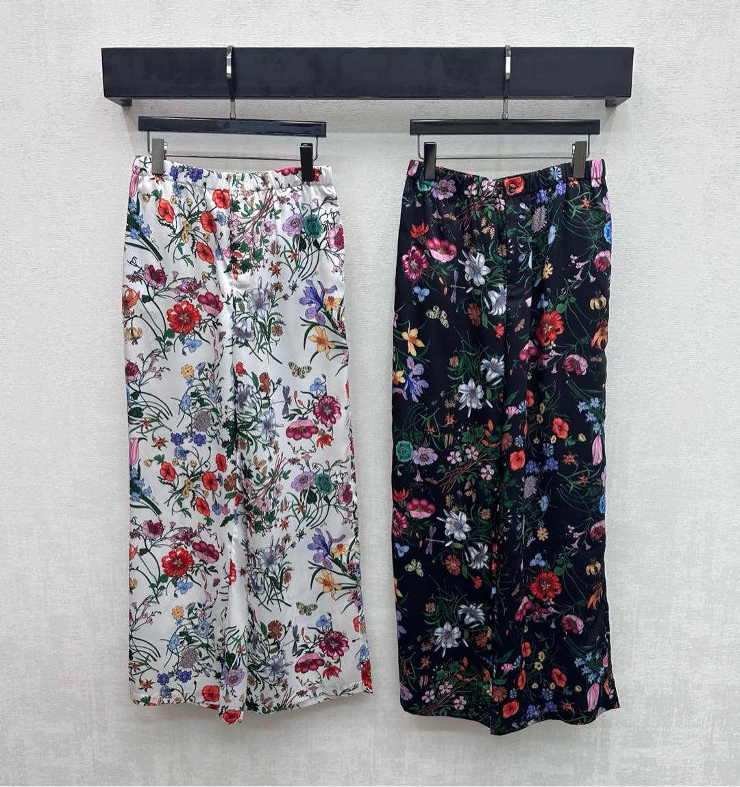 GG SS26 Printed Straight Leg Trousers Black Multicolor Silk 351694