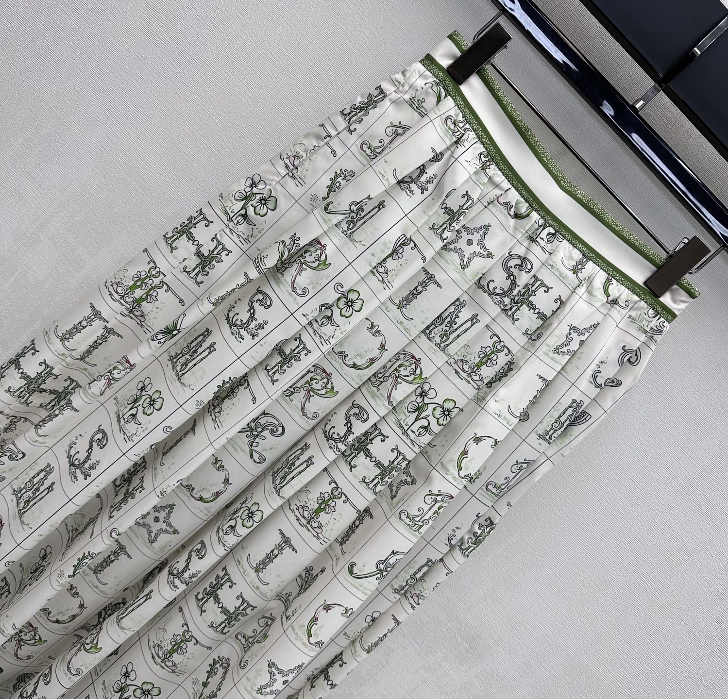 CD 26s Monogrammed Midi Skirt White Green Polyester Fiber