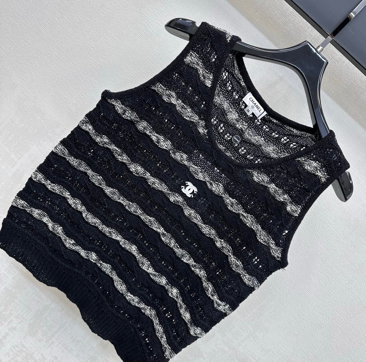 CC 26s Knitted Vest Black Cotton 378379