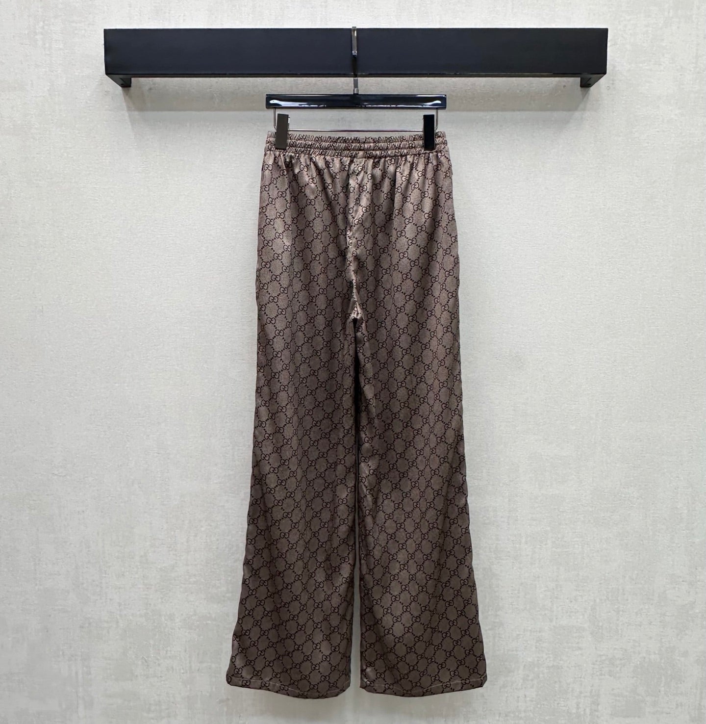GG 26s Crêpe De Straight-Leg Trousers Beige Dark Brown Silk 407375