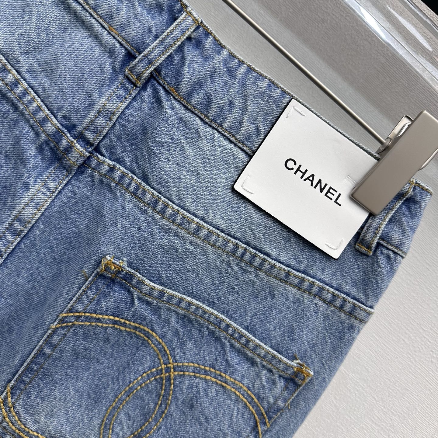 CC 26s Label Straight-Leg Jeans Light Blue Denim 422636