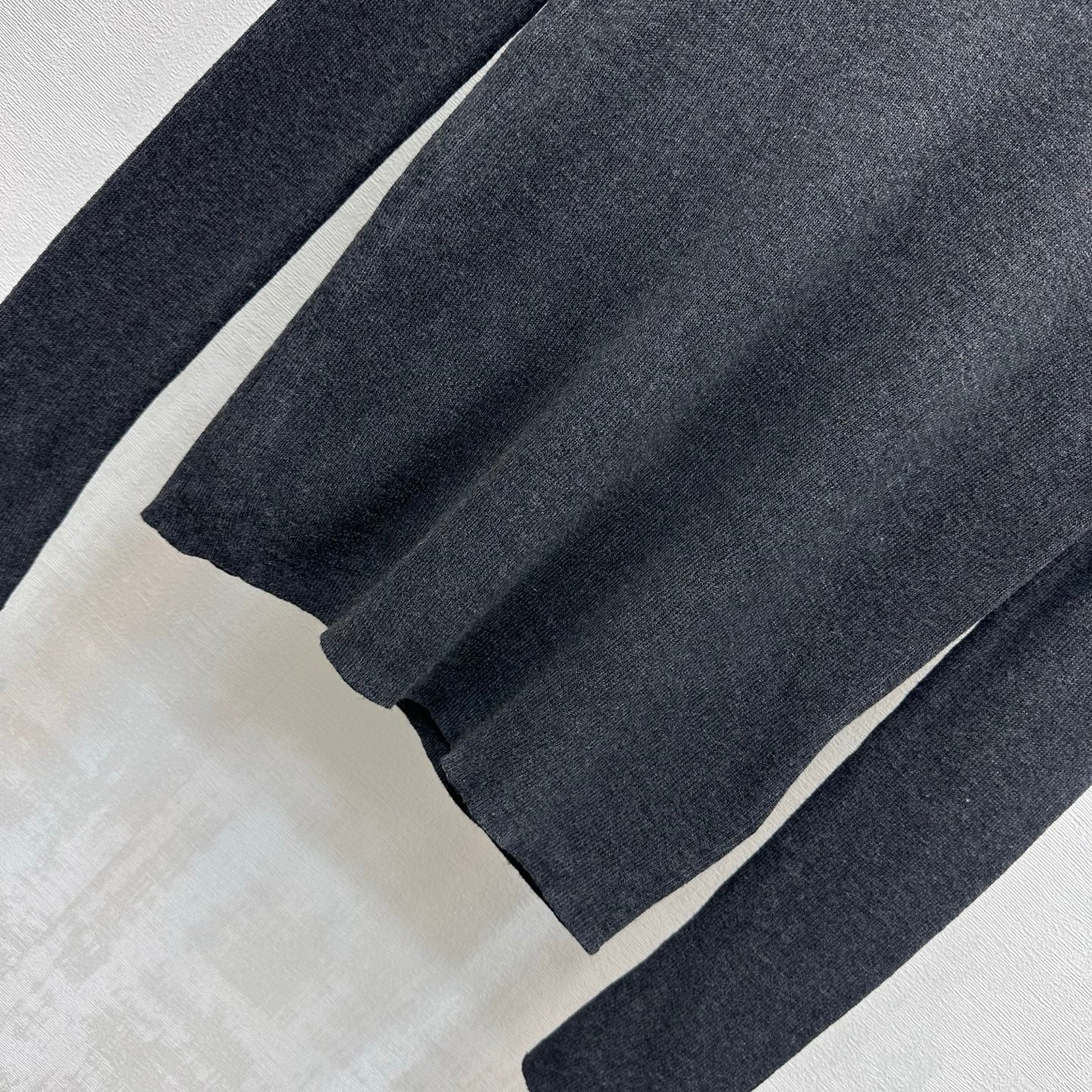 CD 26s U-Neck Metal Logo Knit Base Layer Top Dark Grey Wool Polyester 422535