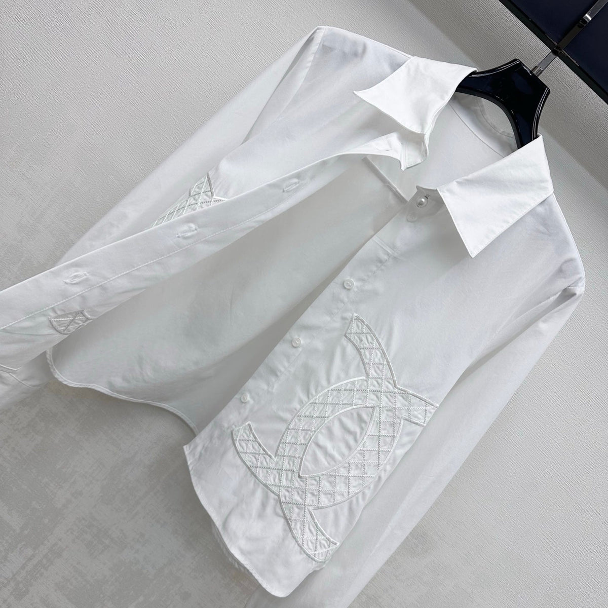 CC 26s Embroidered CC Logo Shirt White Cotton 427495