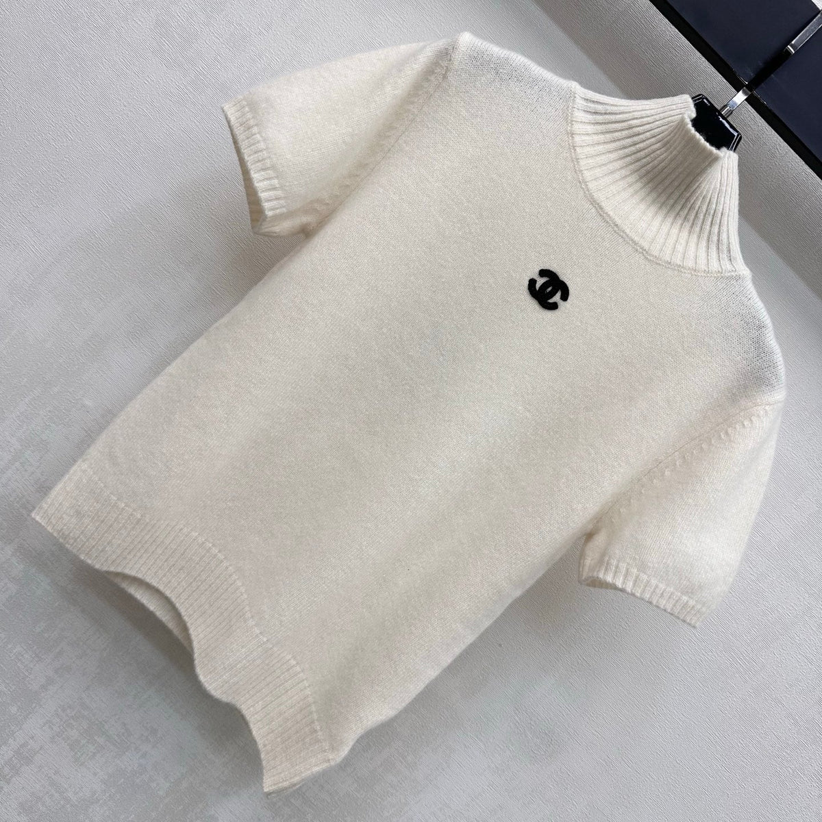CC 26s Mock Neck Short Sleeve Knit Top White Wool Blend 434110