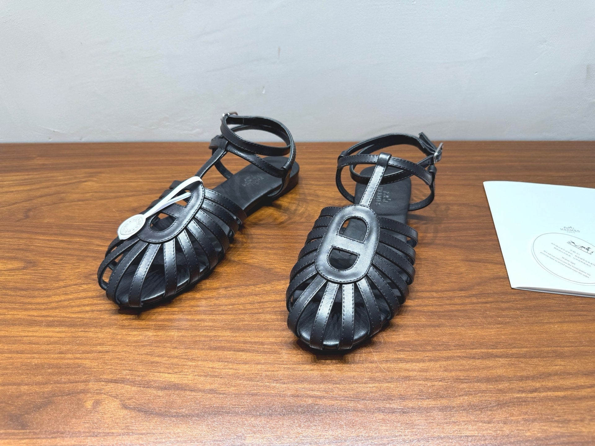 HM Nour Sandals Black Leather 849483