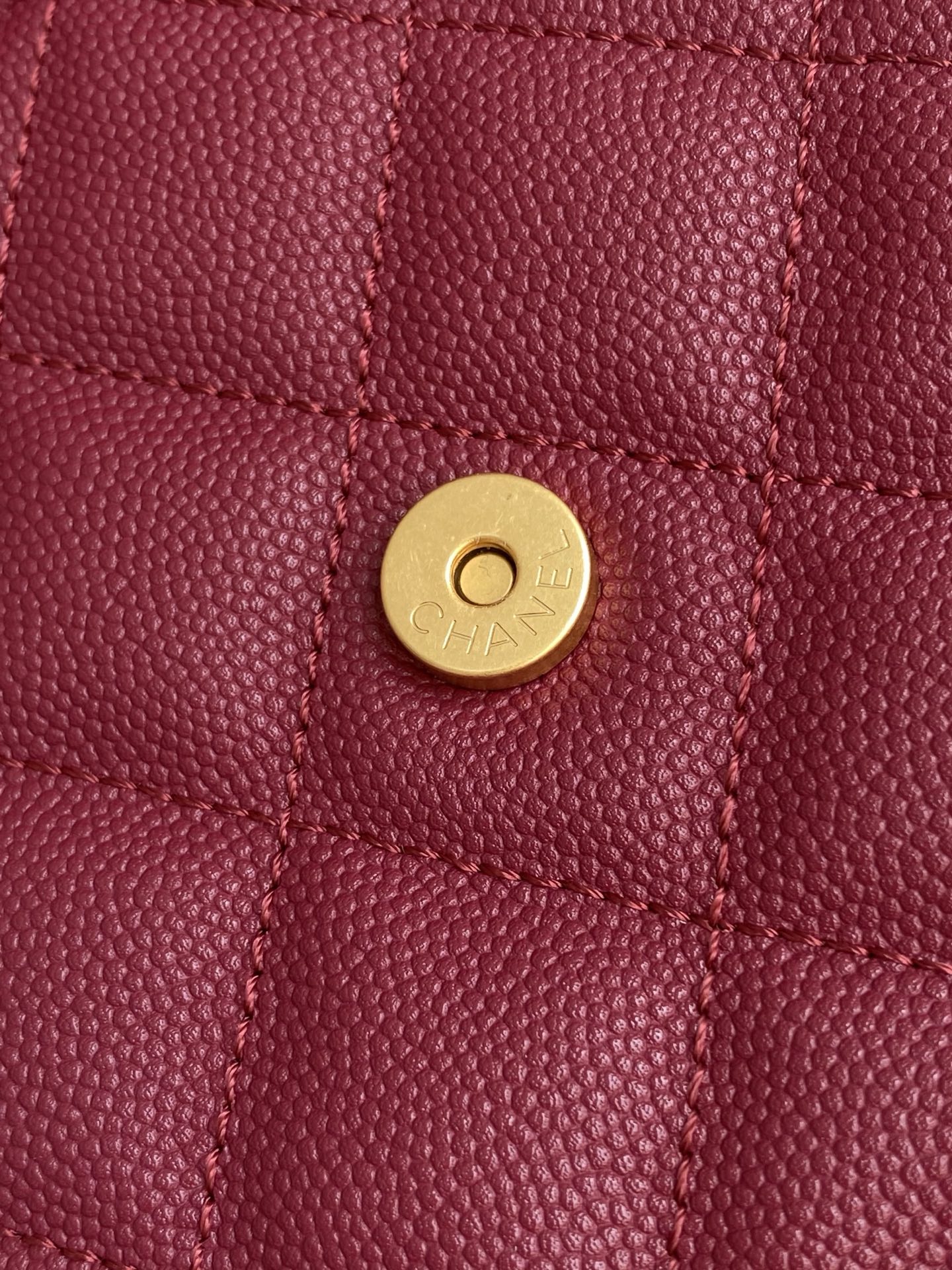 CC 25C Hobo Bags 40cm Dark Red Grained Calfskin