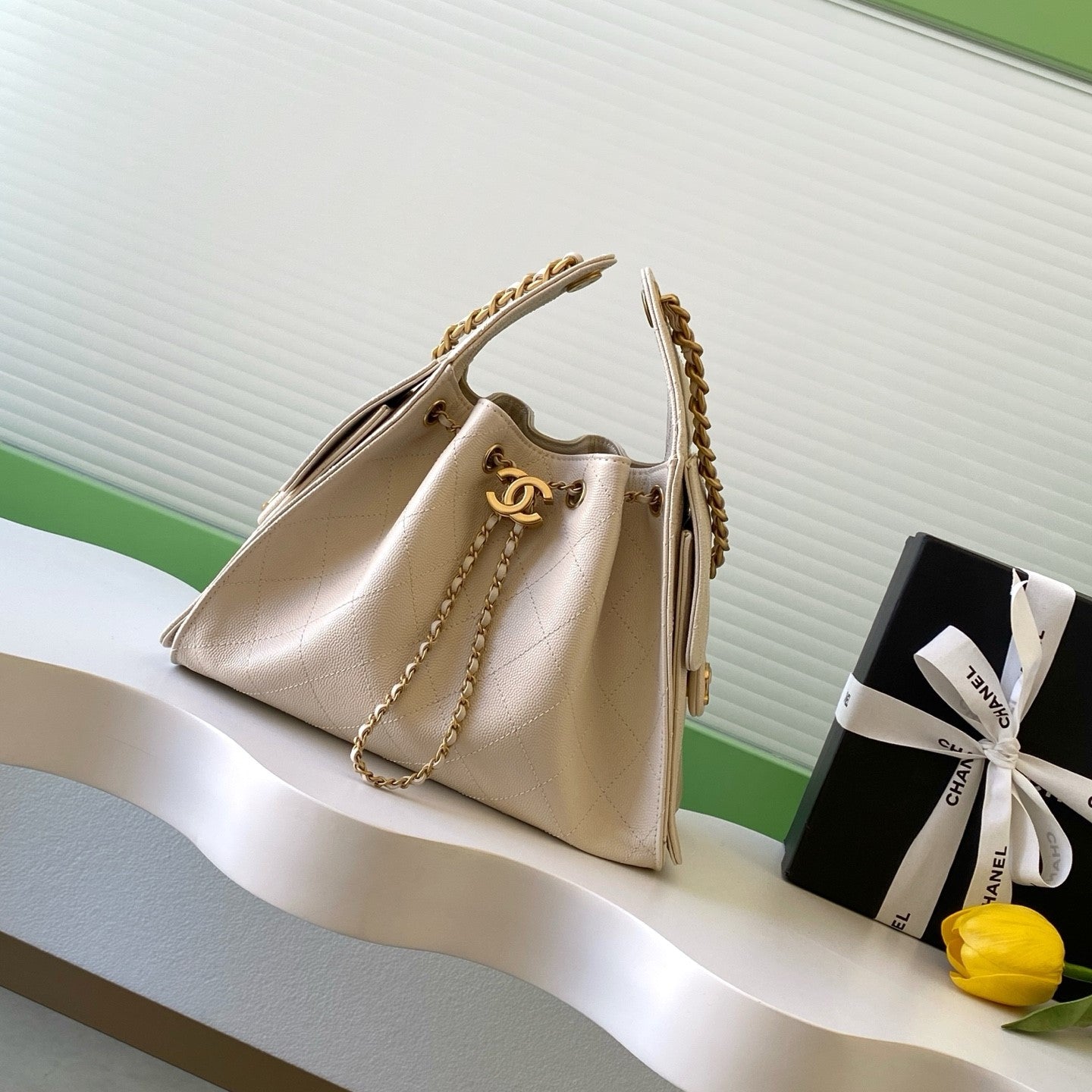 CC 25C Hobo Bag 30cm Beige Grained Calfskin