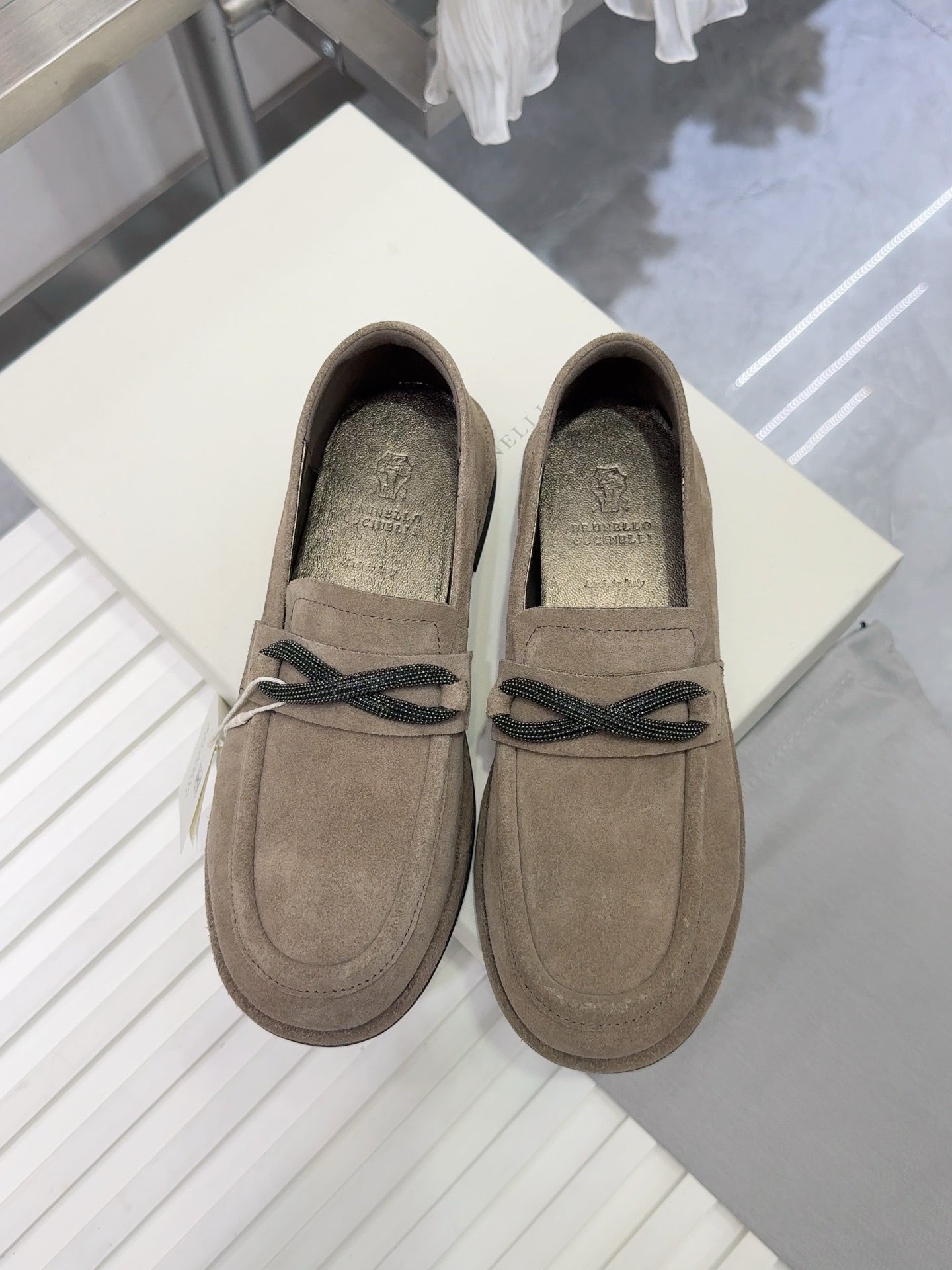 Brunello Women's Striped Shoes Taupe Suede 578031