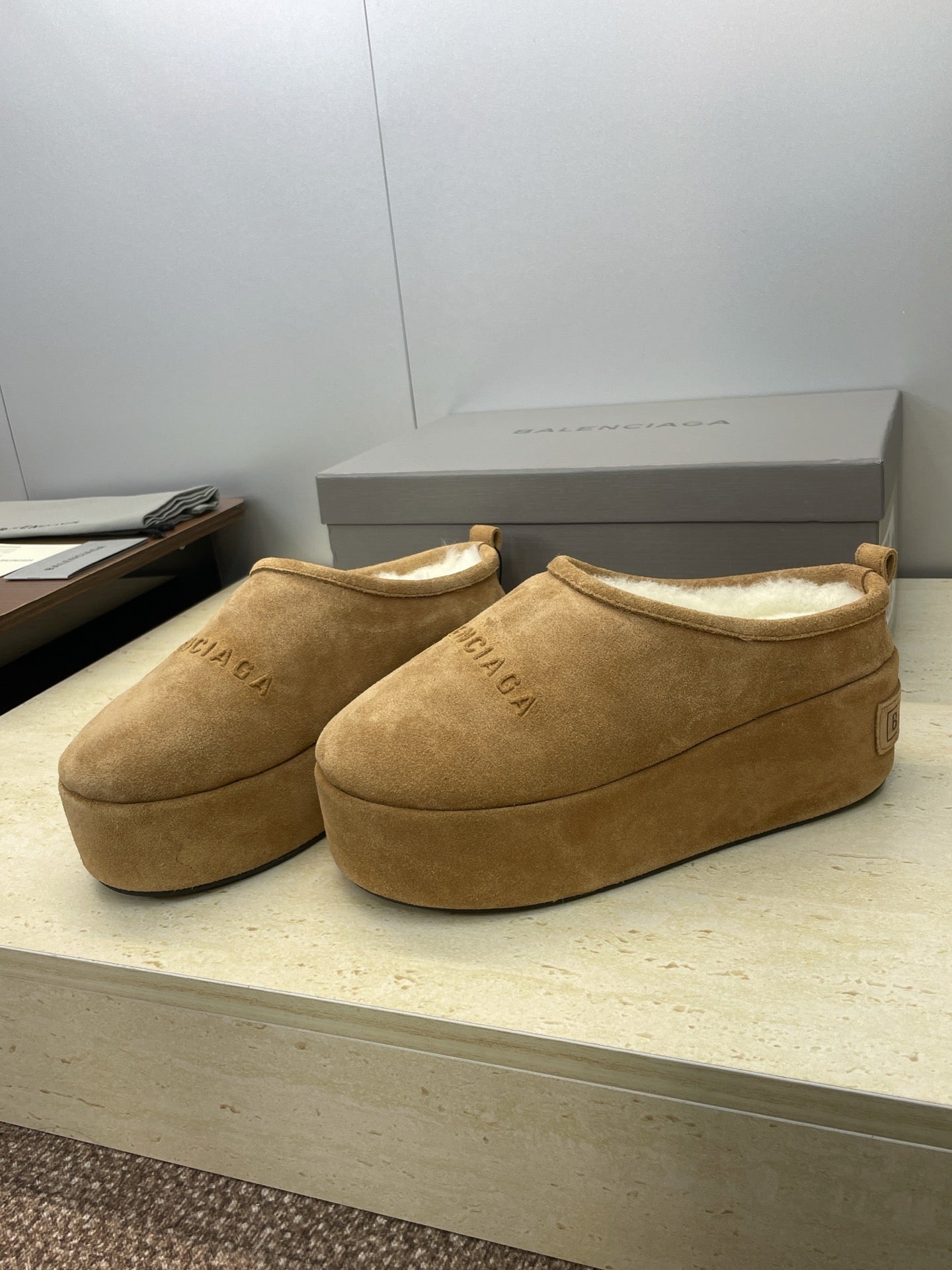 Balenciaga Alaska Slide Brown White Suede Fur 551897