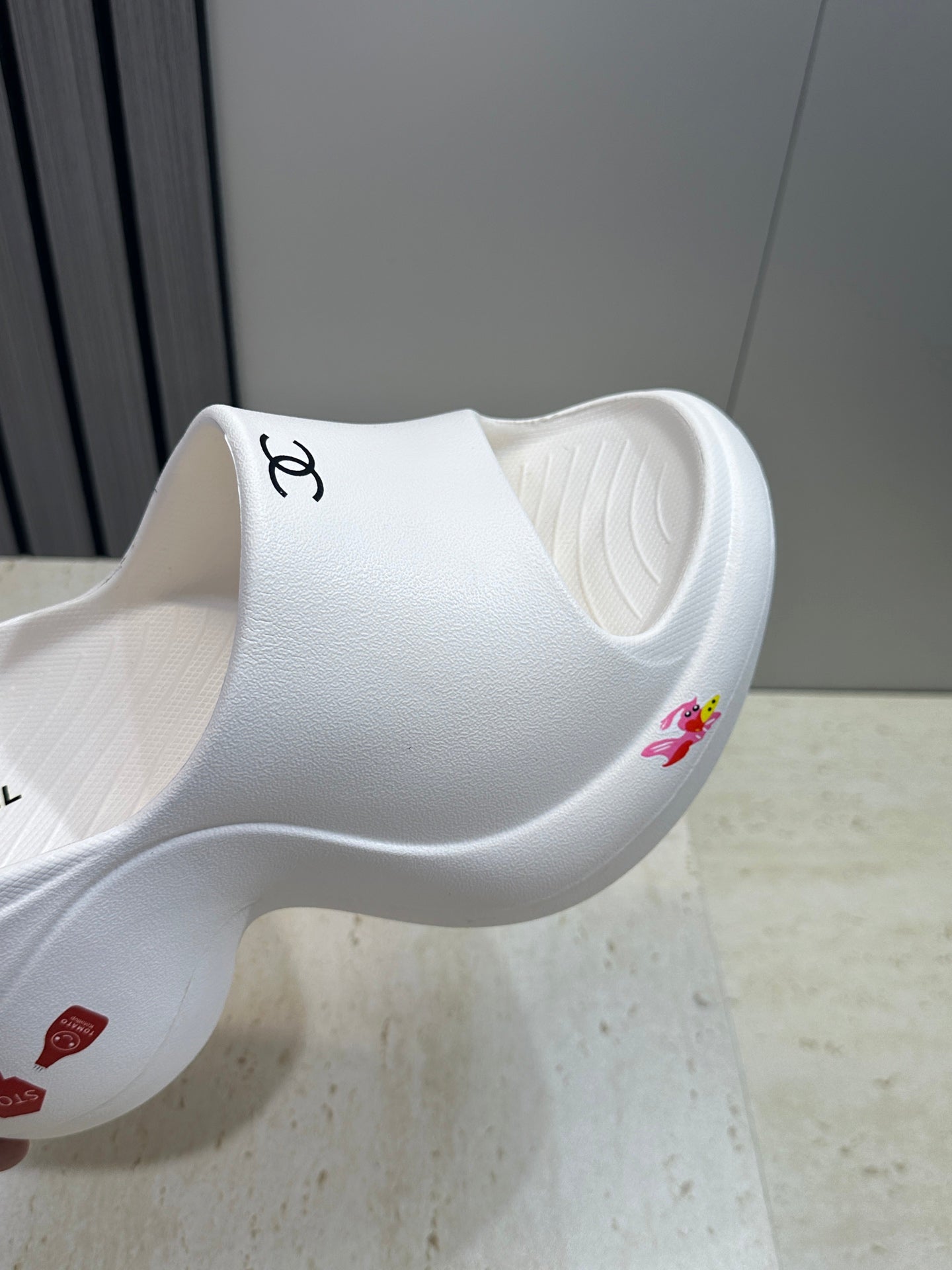 CC Platform Round Toe Open Toe Sandals White Rubber 830393