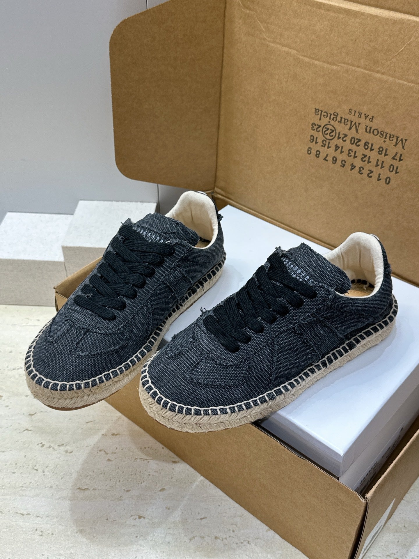 MM6 Replica Frayed Sneakers Grey Espadrille Canvas 959424