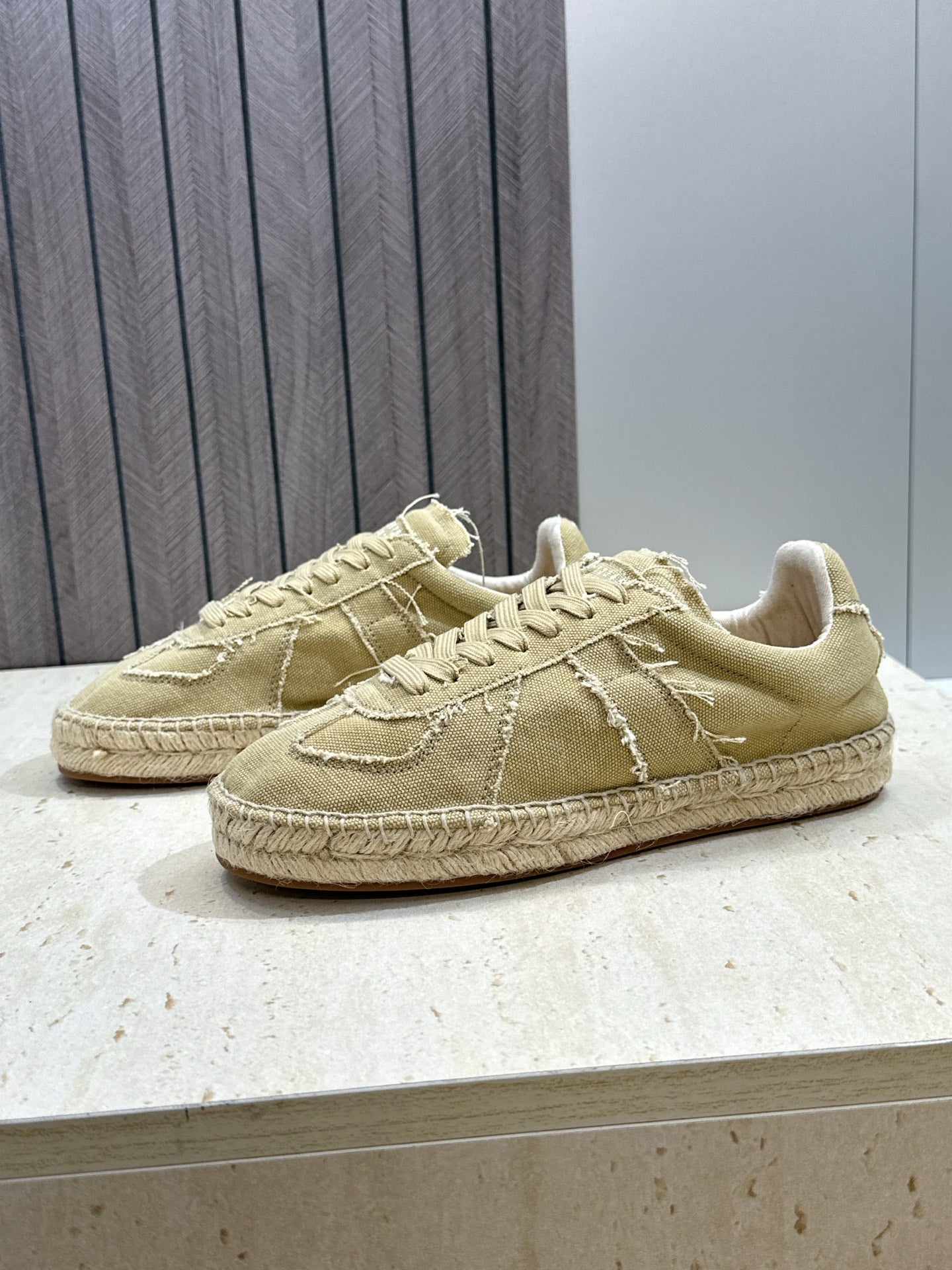 MM6 Replica Frayed Sneakers Khaki Espadrille Canvas 959426