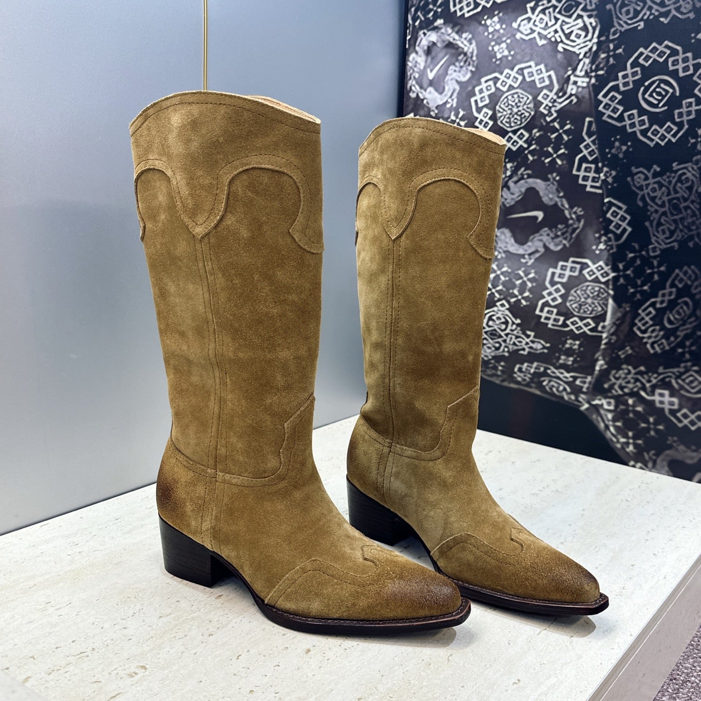 Celine 26s Mid-Calf Boots 4.5cm Khaki Suede 959447