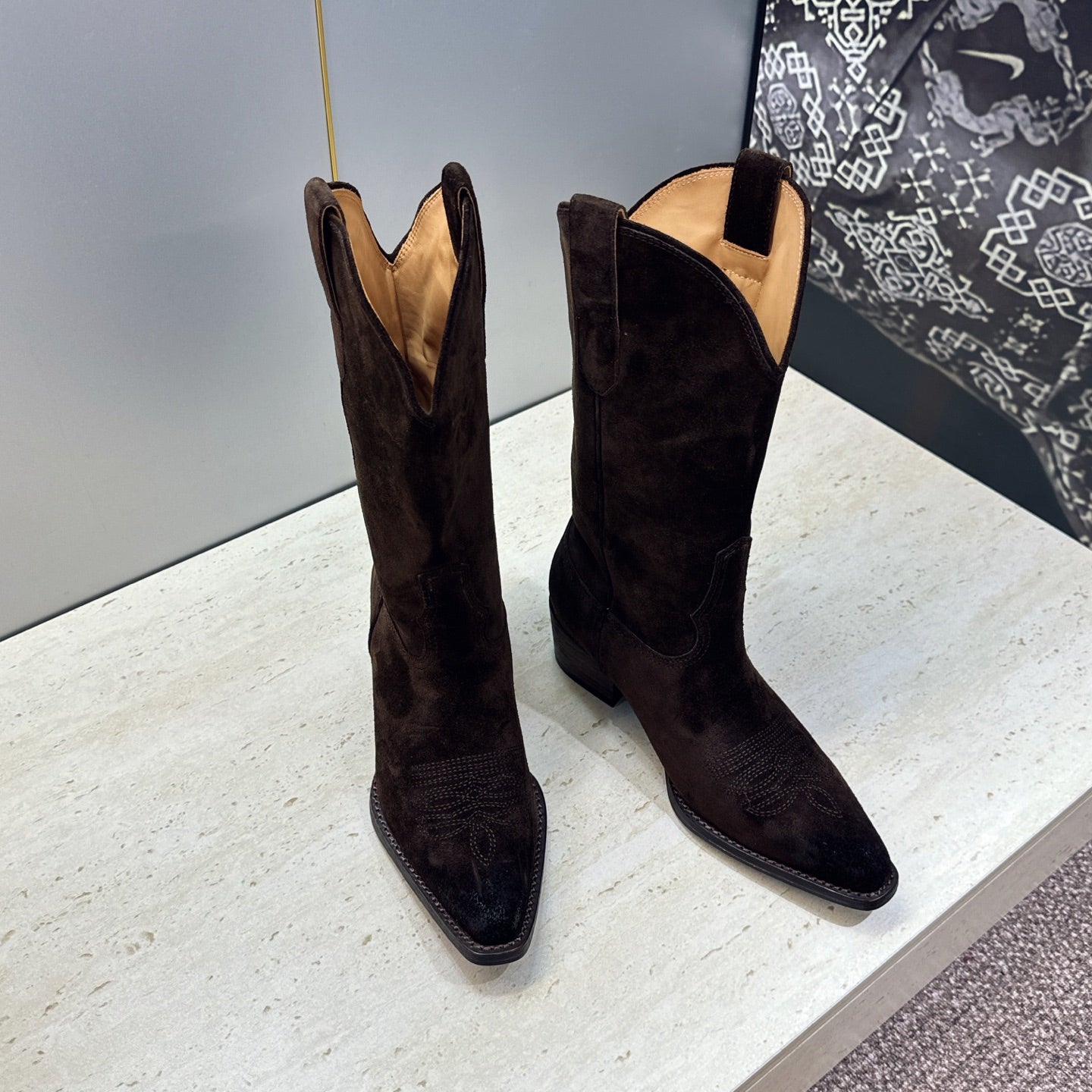 Celine 26s Mid-Calf Boots 4.5cm Brown Suede 959455