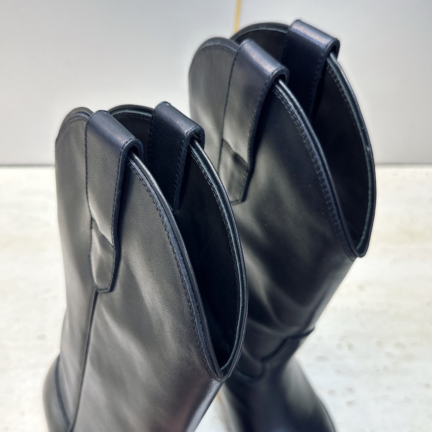Celine 26s Mid-Calf Boots 4.5cm Black Cowhide 959456