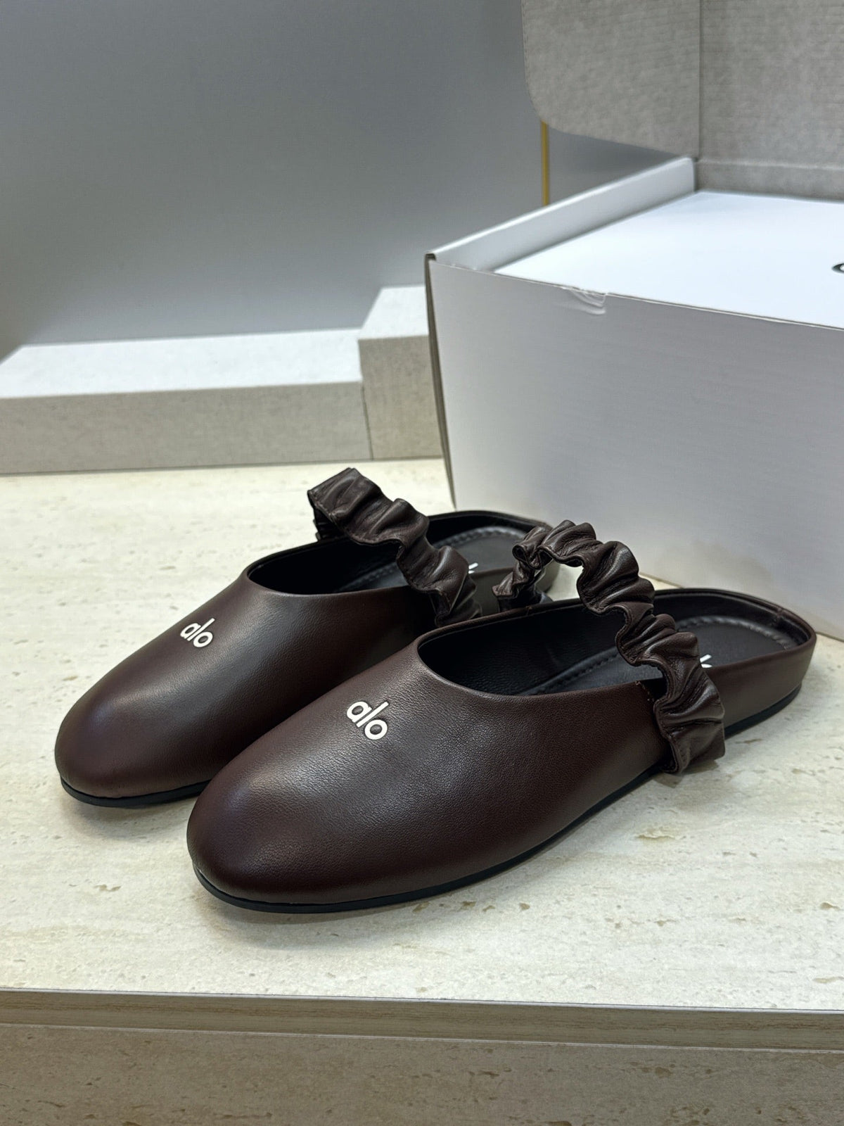 Alo Ballet Mule Espresso Calfskin Leather 118870