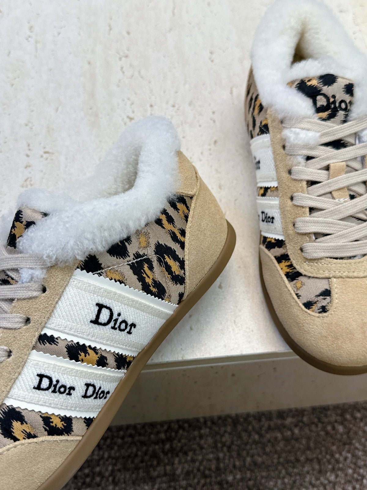 CD 26s Chrono Sneakers Leopard Beige Suede Shearling 118423