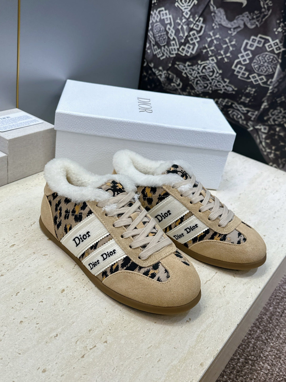 CD 26s Chrono Sneakers Leopard Beige Suede Shearling 118423