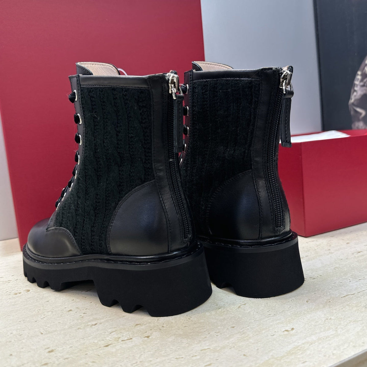RV 26s Viv' Rangers Truck Booties 4cm Black Knit Leather 118491